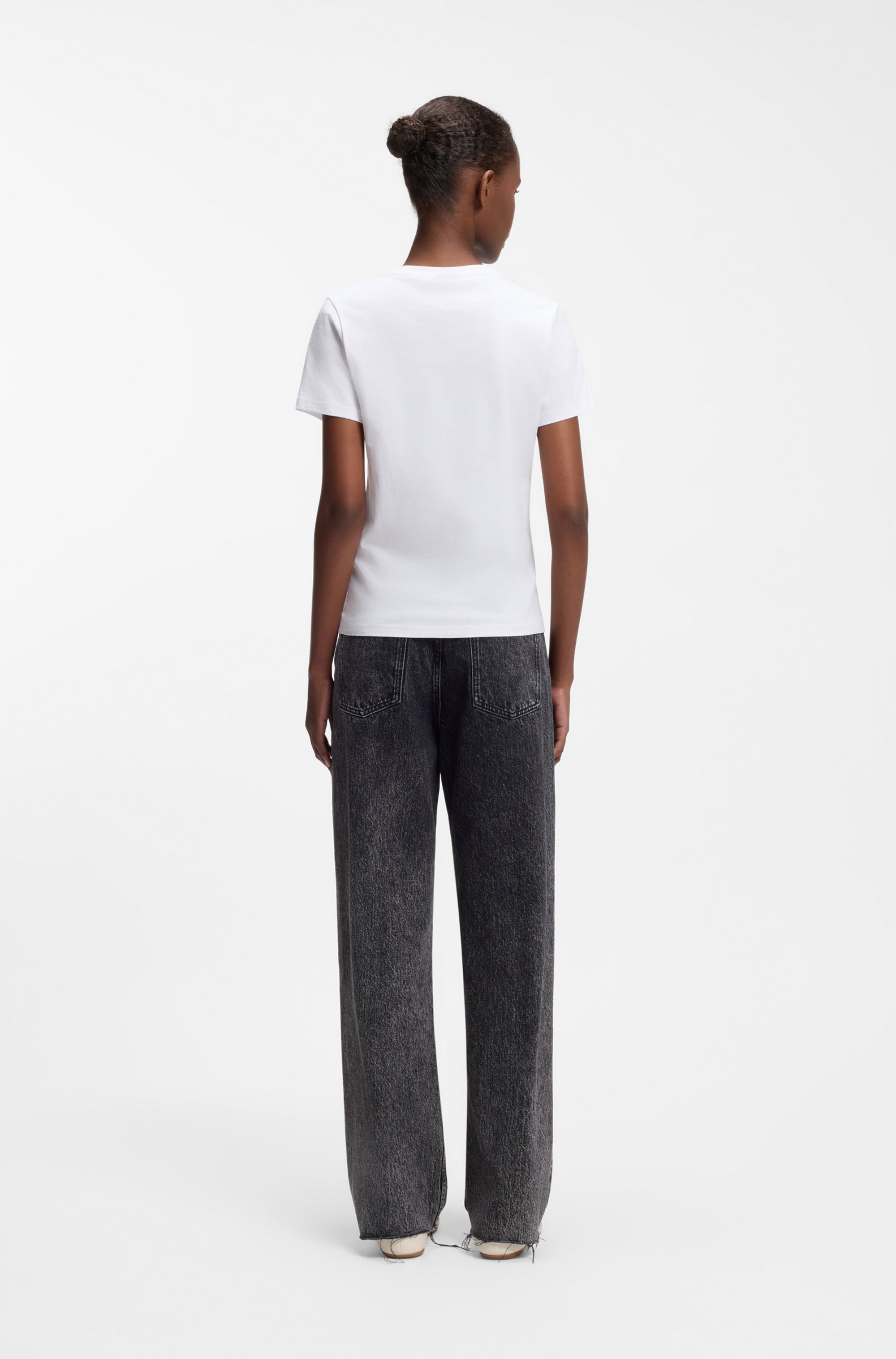 HUGO Blue T-Shirt »Classic V« mit Logo, V-Ausschnitt