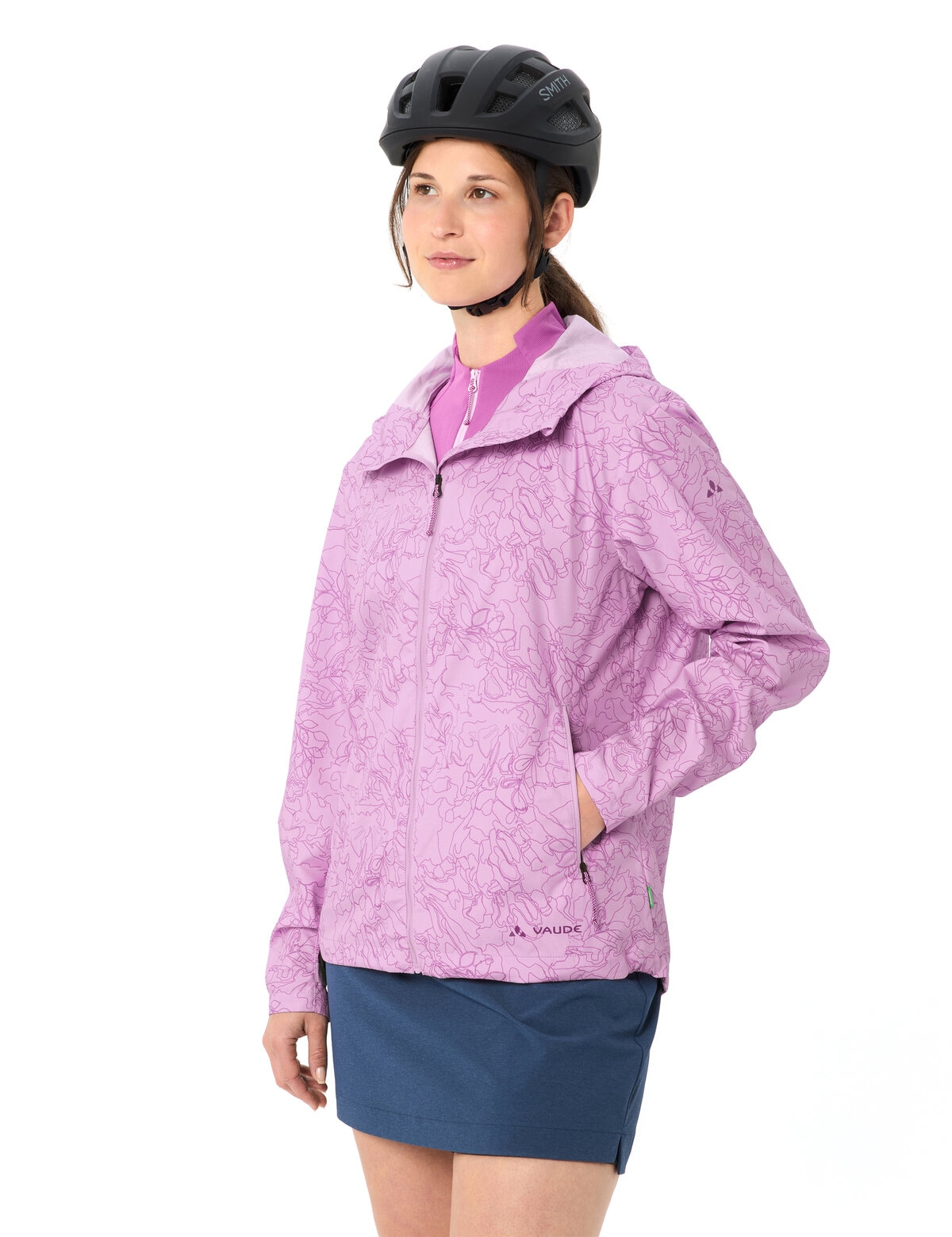 VAUDE Fahrradjacke »WOMEN'S ADLUX AIR JACKET« mit Kapuze sportlicher Stil, atmungsaktives Material, winddicht, wasserdicht