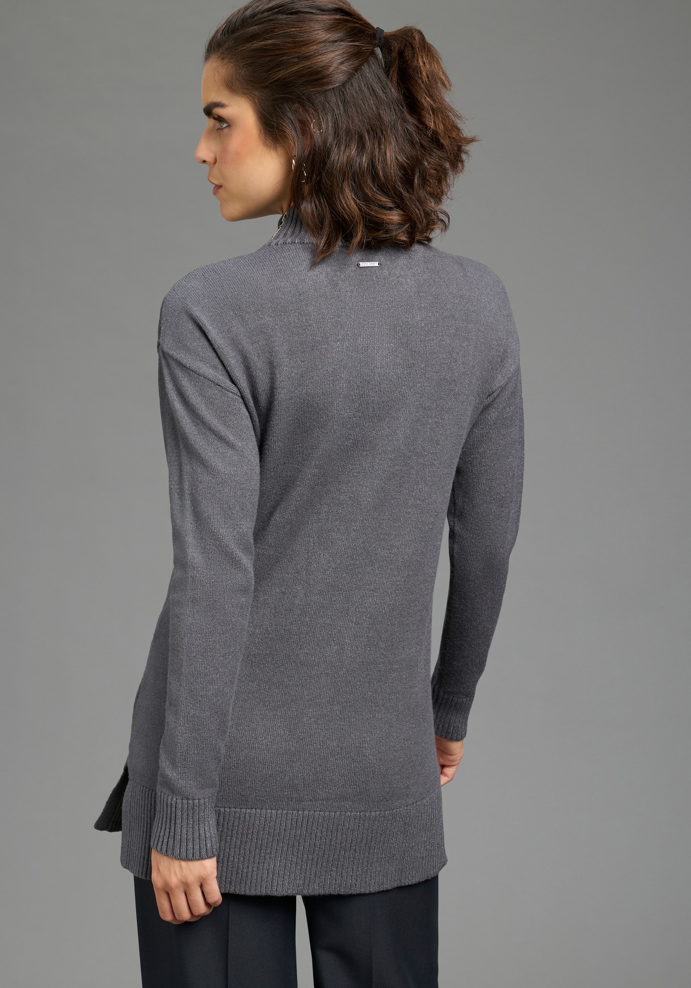 Laura Scott Strickpullover »mit Stehkragen und Reißverschluss, lässig geschnitten« mit Stern-Design