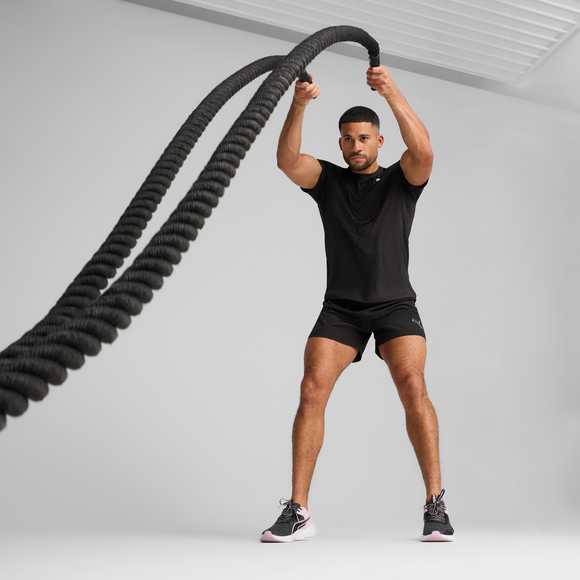 PUMA Trainingsshirt »M TAD ESSENTIAL POLY TEXTURE TEE« ergonomische Schnittführung, DryCELL Technologie, atmungsaktiv