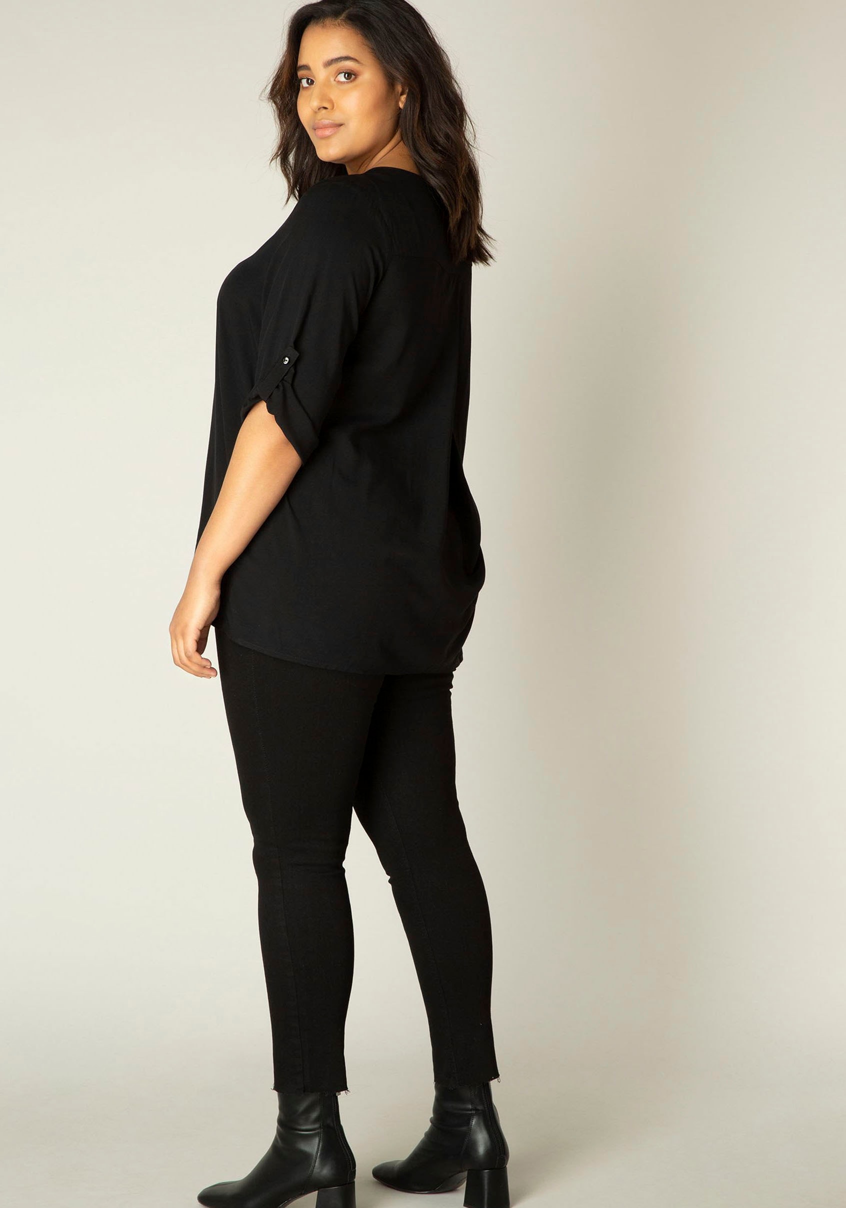 Base Level Curvy Shirtbluse, mit V-Ausschnitt online bestellen | BAUR