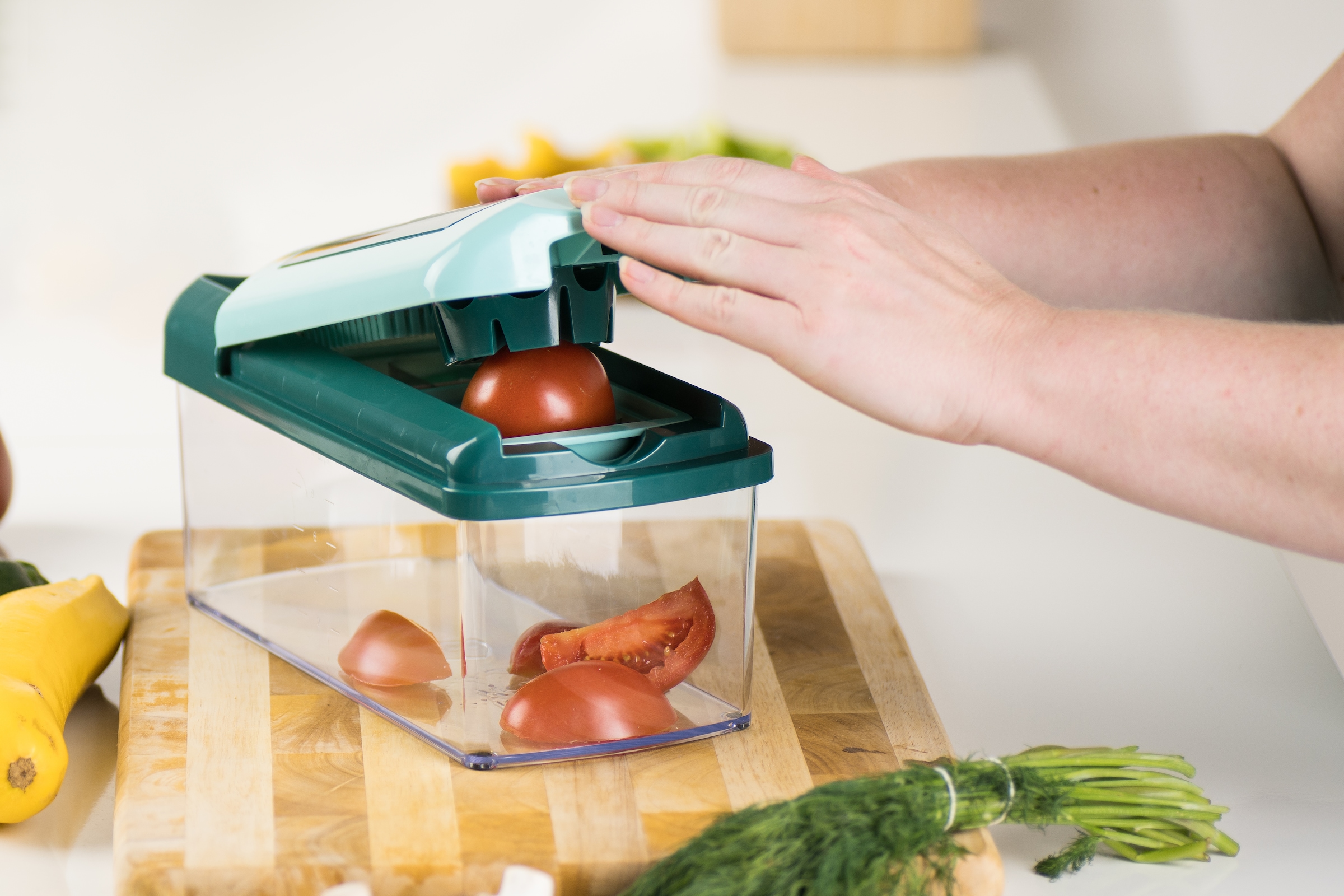 Genius Zerkleinerer »Genius Nicer Dicer Fusion 16-tlg., mit Julietti Spiralschneider«, ideal für die Zubereitung von Speisen, Hauptgerichten und Desserts