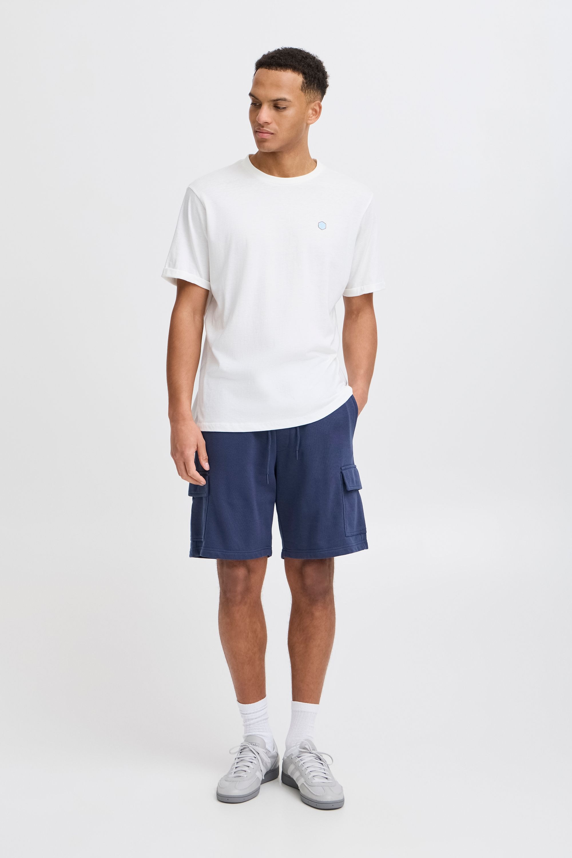 Thumbnail - Blend Sweatshorts "BHCarab" Lässige Cargo-Shorts mit Taschen