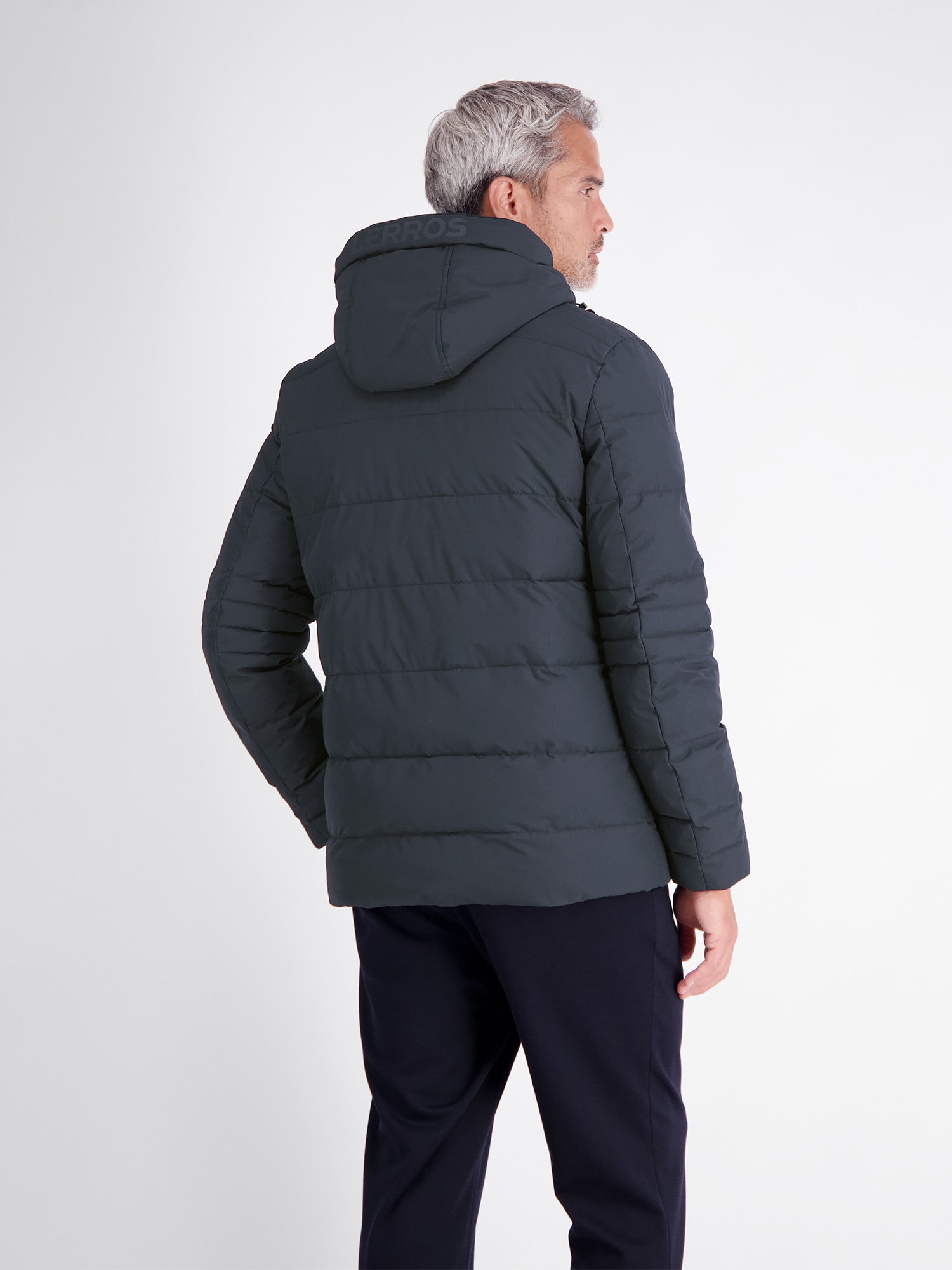 LERROS Outdoorjacke »Aufwändige Funktionsjacke, wärmend und wasserabweisend« mit Kapuze
