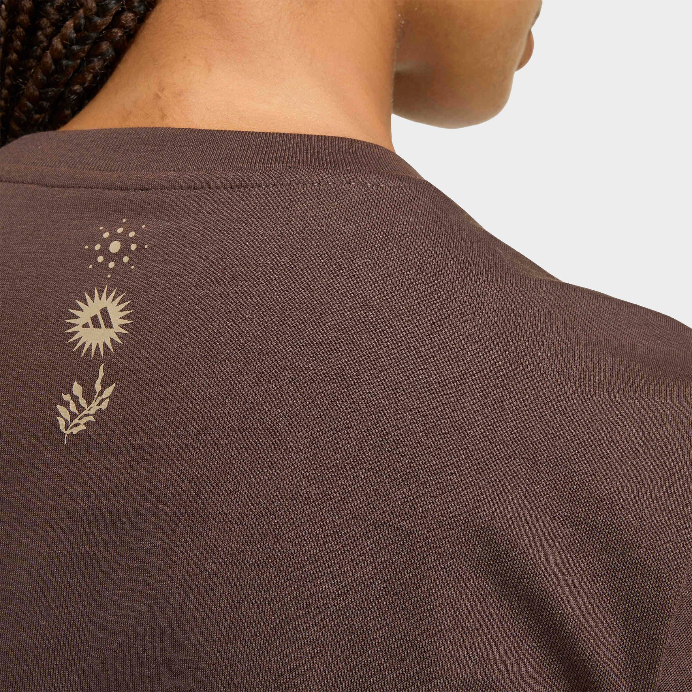 adidas Sportswear T-Shirt »GRAPHIC MIT ANIMALPRINT« mit Rundhalsausschnitt, ohne Verschluss, sportlicher Stil