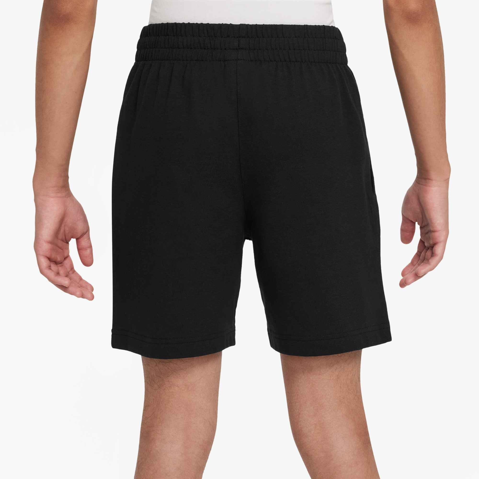 Nike Sportswear Trainingsshorts »K NSW CLUB KNIT SHORT 6IN LBR«  aus Single Jersey, elastischer Bund mit innenliegendem Kordelzug