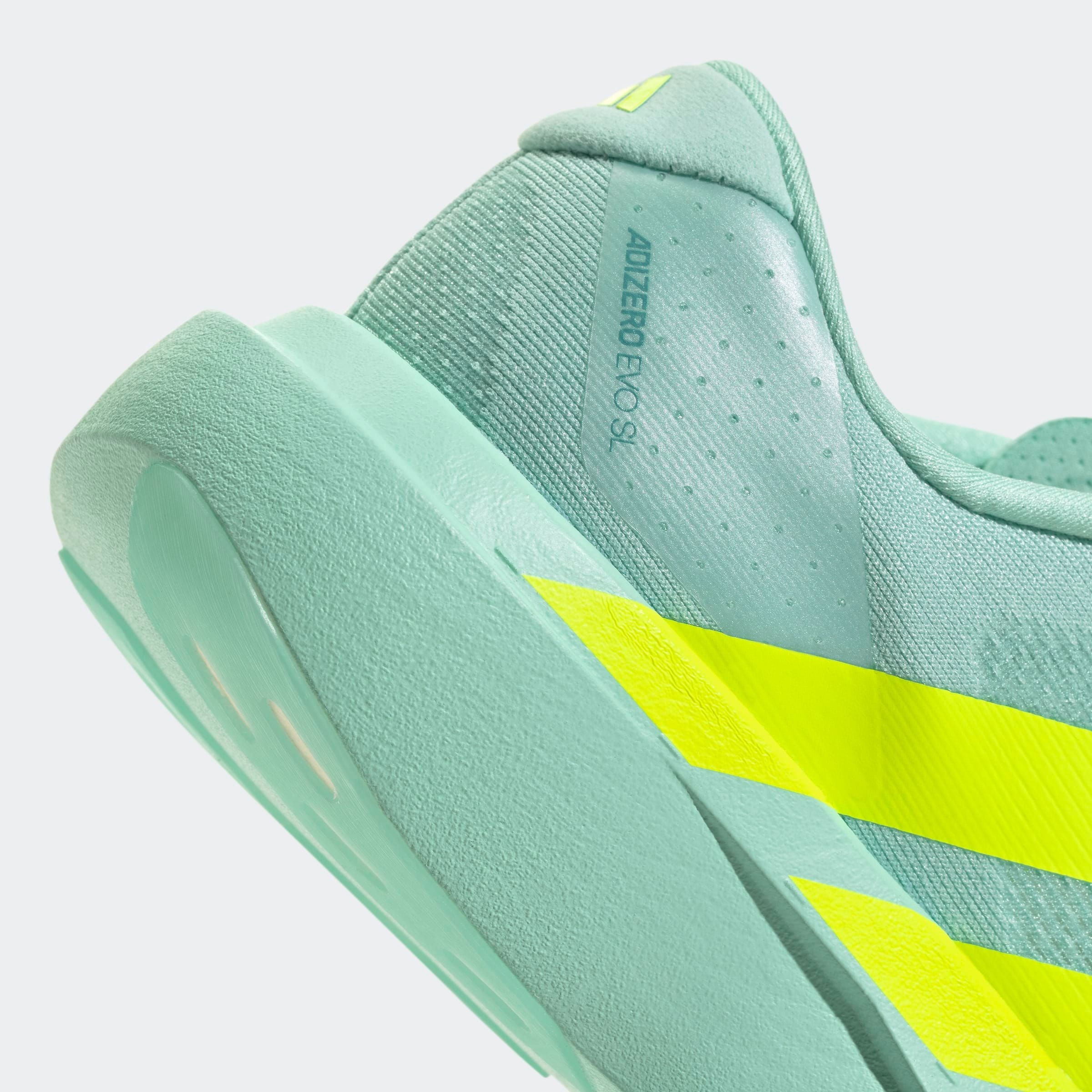 adidas Performance Laufschuh »ADIZERO EVO SL«, angelehnt an das Design vom Adios Pro Evo