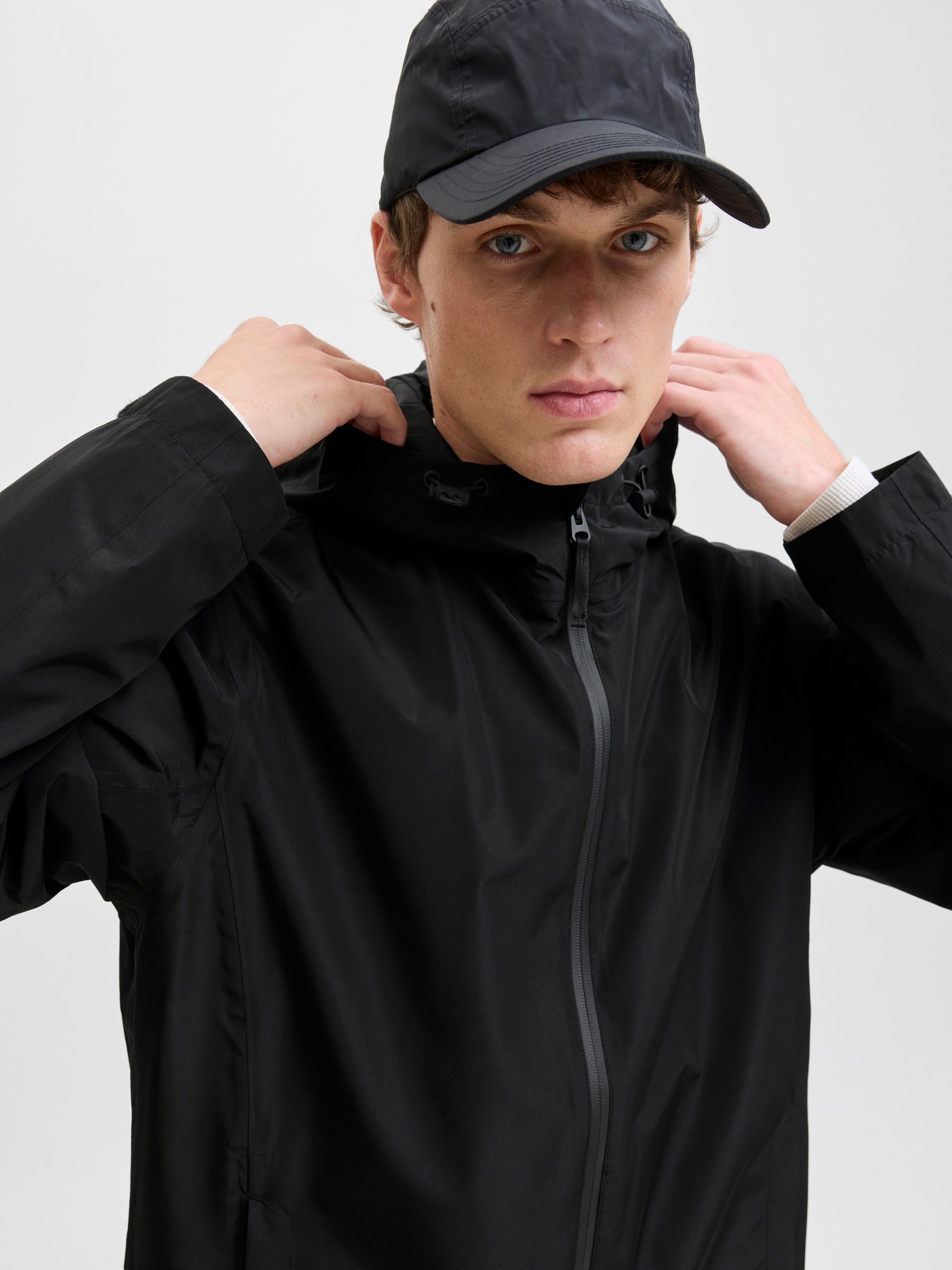 Jack & Jones Outdoorjacke "JJEFLYNN FUNCTIONAL JACKET NOOS", mit Kapuze, mi günstig online kaufen