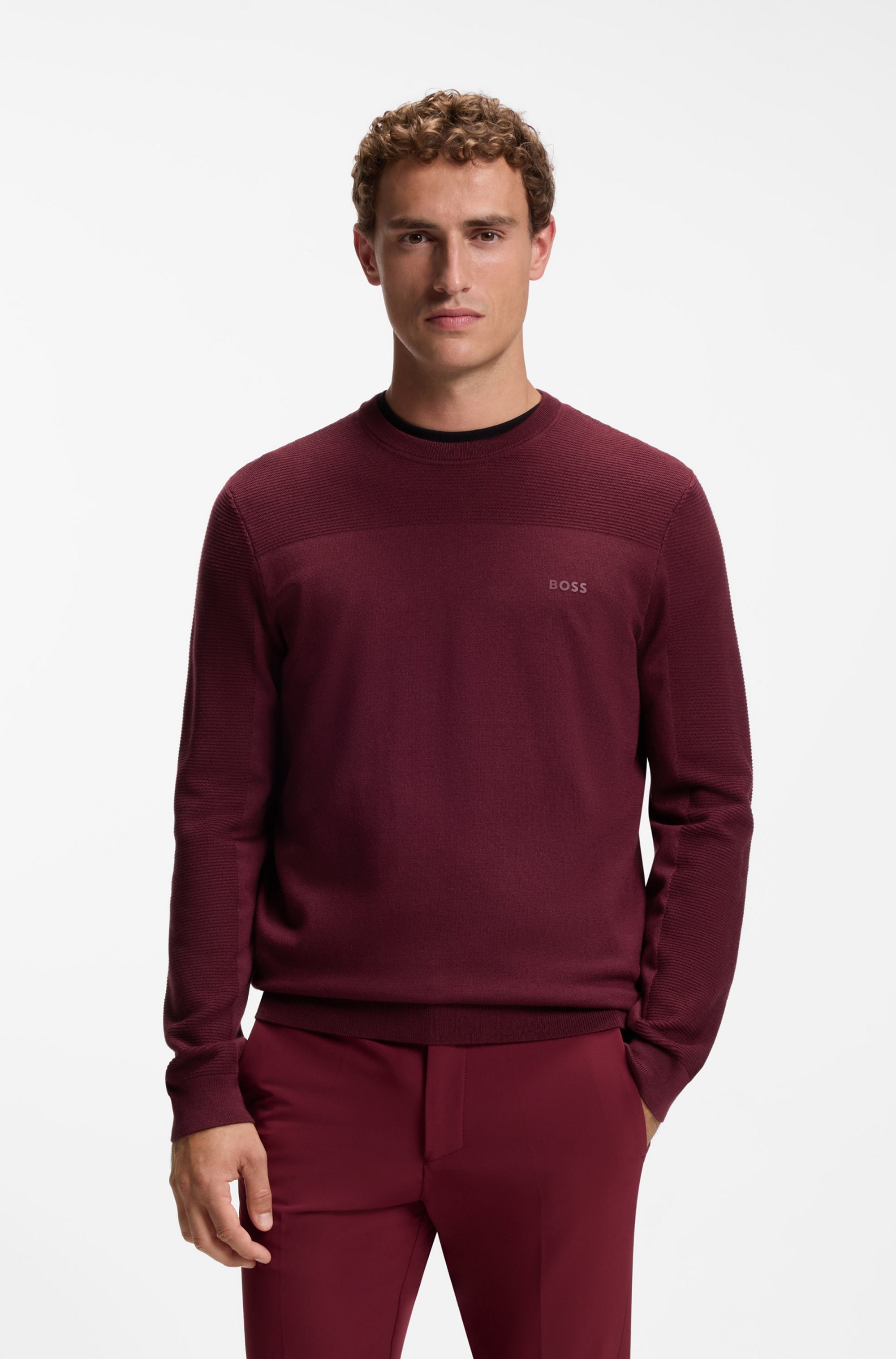 BOSS GREEN "KN Momentum-X CN" Rundhalsausschnitt, Regular Fit, kontrast HD-Logo