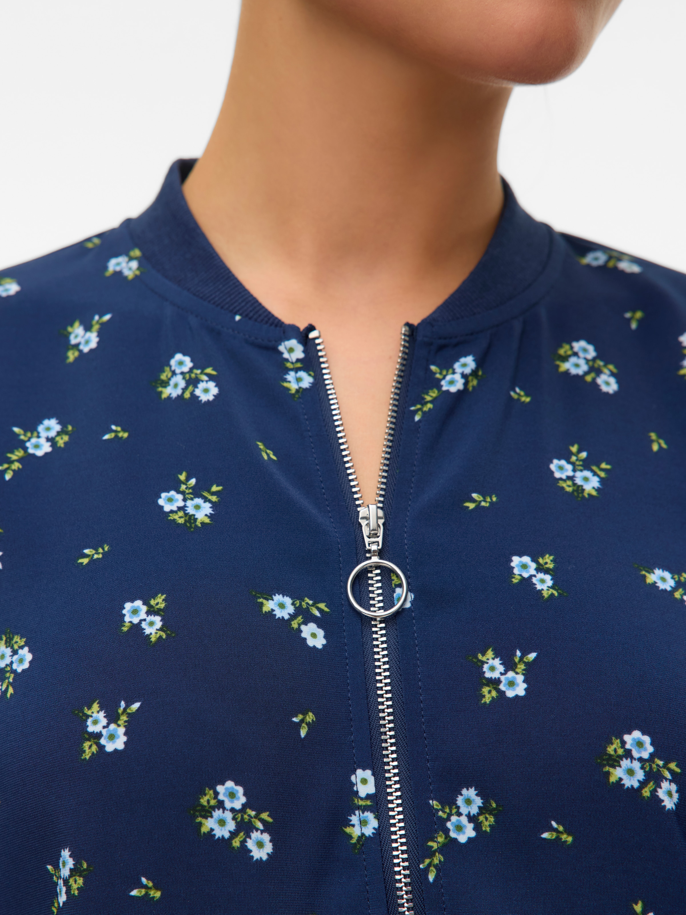 Vero Moda Blouson »VMCOCO L/S BOMBER AOP WVN NOOS«, mit Blumenprint