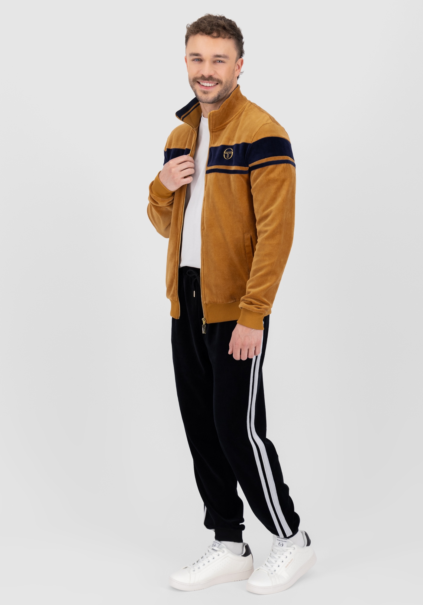 Sergio Tacchini Jogginghose »DAMARIND VELOUR TP Herren«, Trainingshose Herren, Jogginghose, Retro, Sporthose, Streetwear, Sale