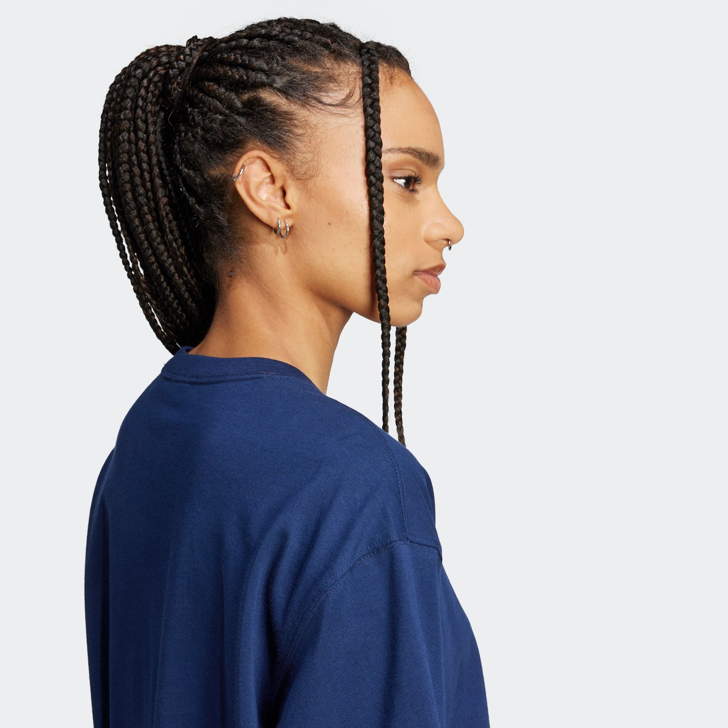 adidas Originals T-Shirt »ESS BOYFR TEE«, Boyfriend Style, lockerer Schnitt