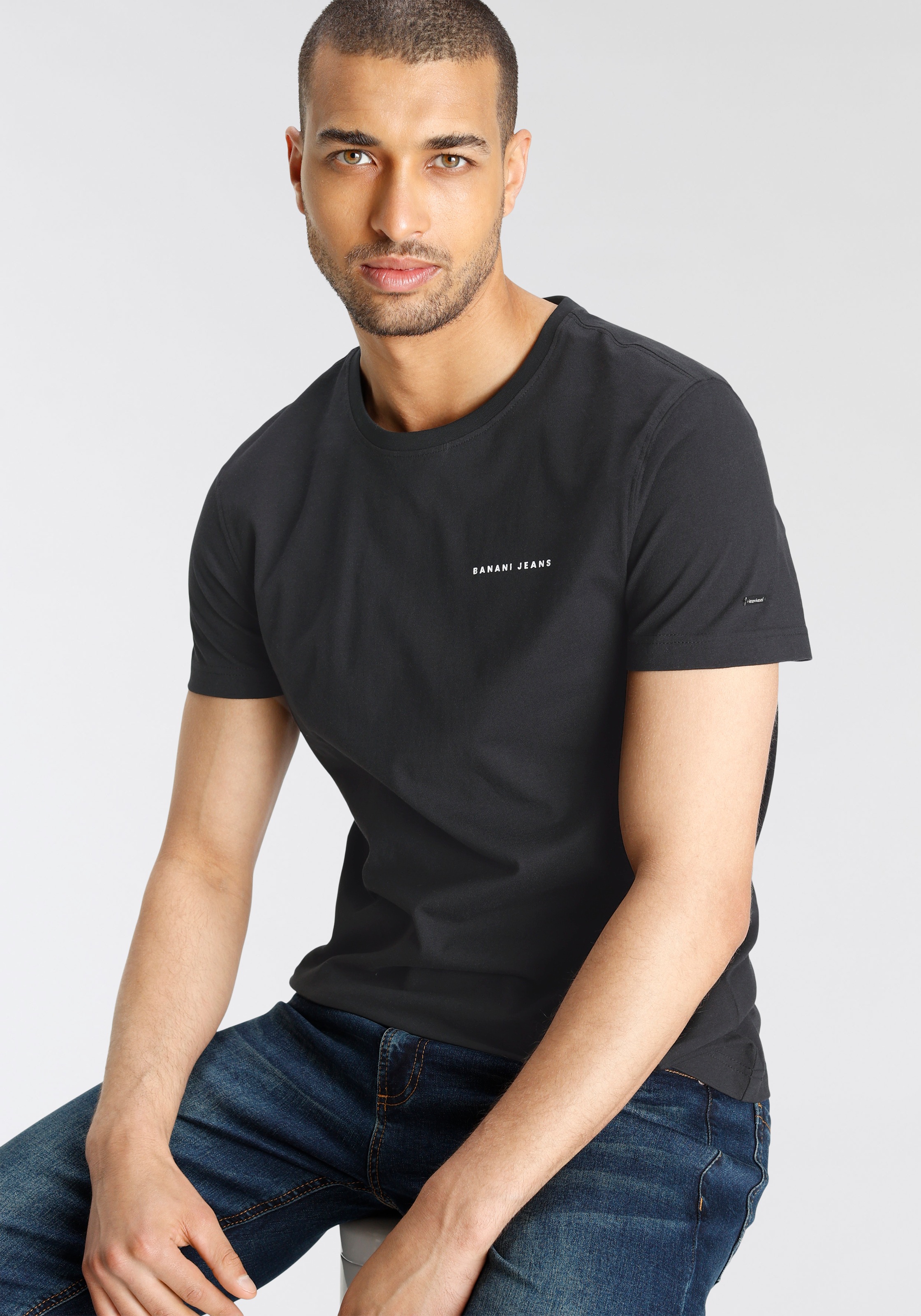 Bruno Banani T-Shirt, schmal geschnitten, mit Print, Rundhalsausschnitt, au günstig online kaufen