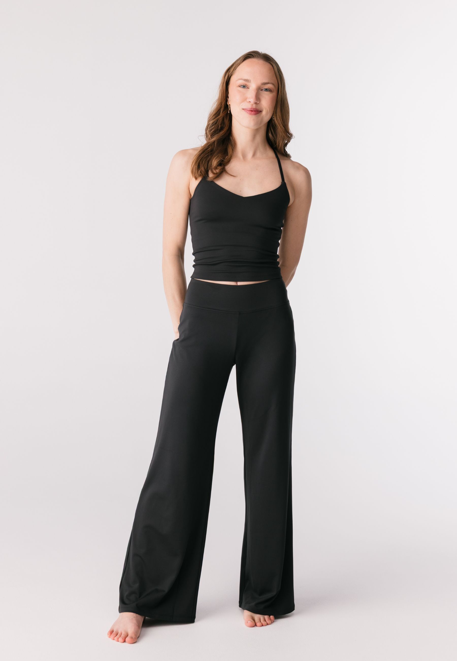 GIRLFRIEND COLLECTIVE Leggings »Girlfriend Collective Jada Straight Leg Pant«