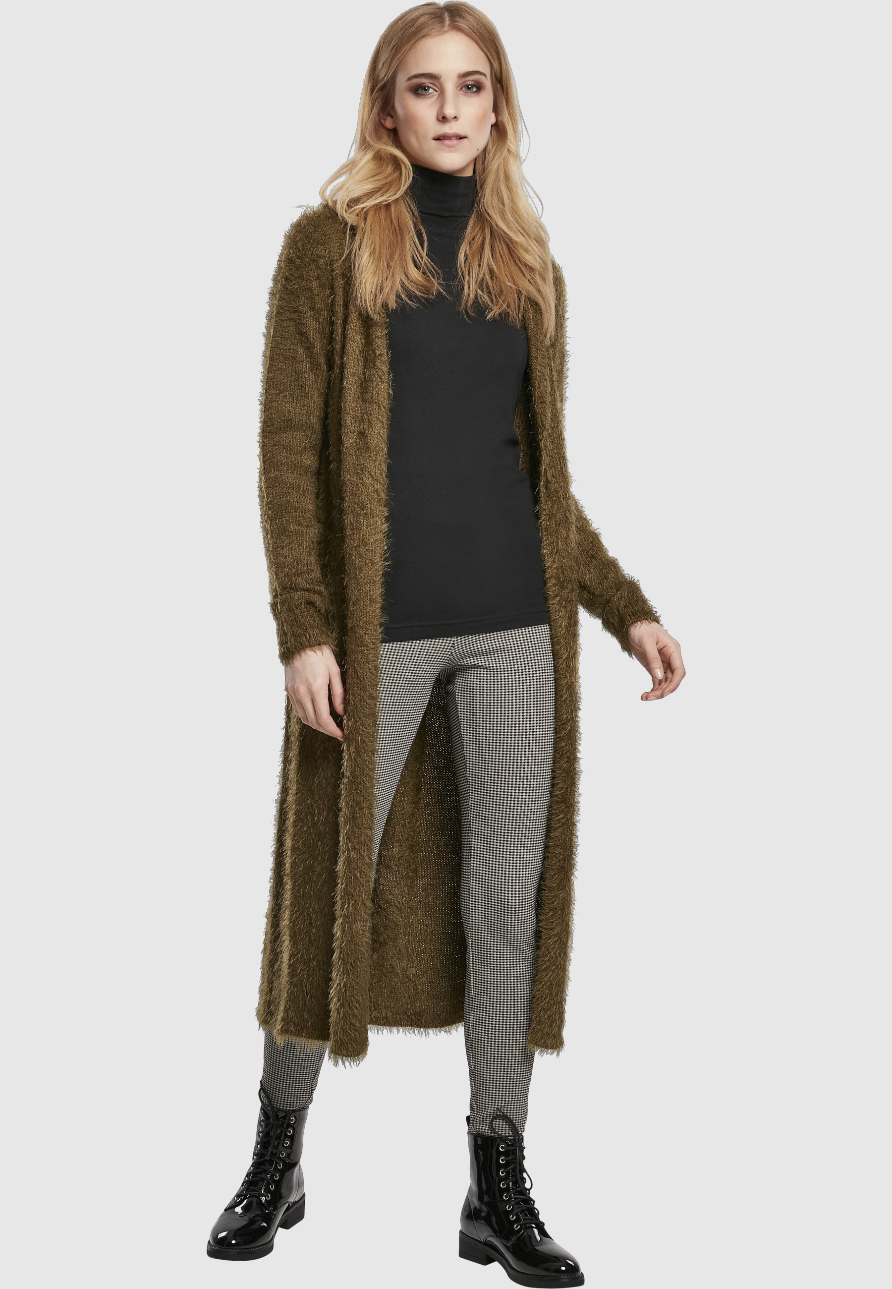 URBAN CLASSICS Strickjacke »Urban Classics Damen Ladies Hooded Feather Cardigan« 1 Stk.