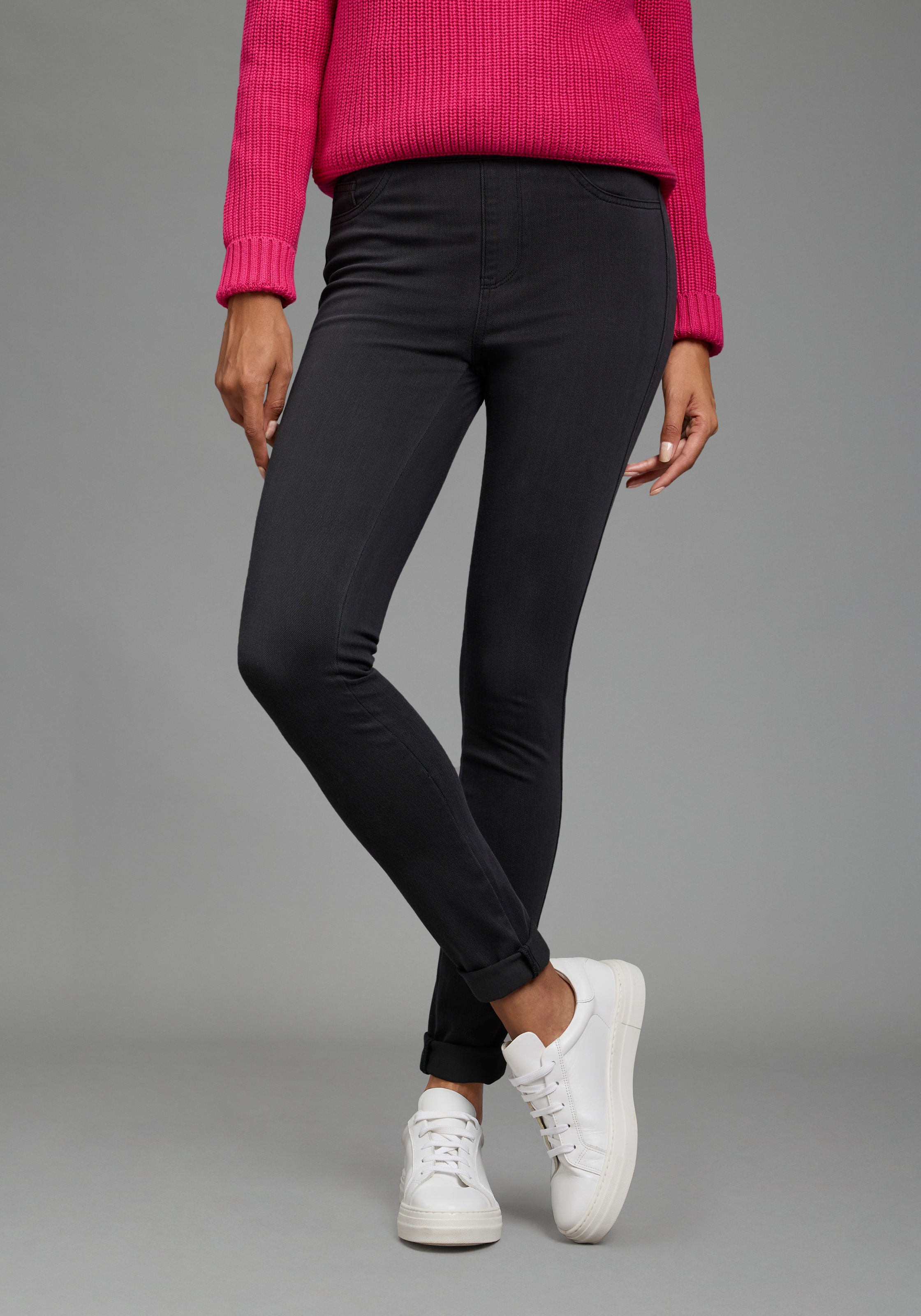 Arizona "im 4 Way Stretch, Quer- und Längselastisch, Skinny" Skinny Fit, extra enge Beinform, normale Leibhöhe, unifarbene Optik