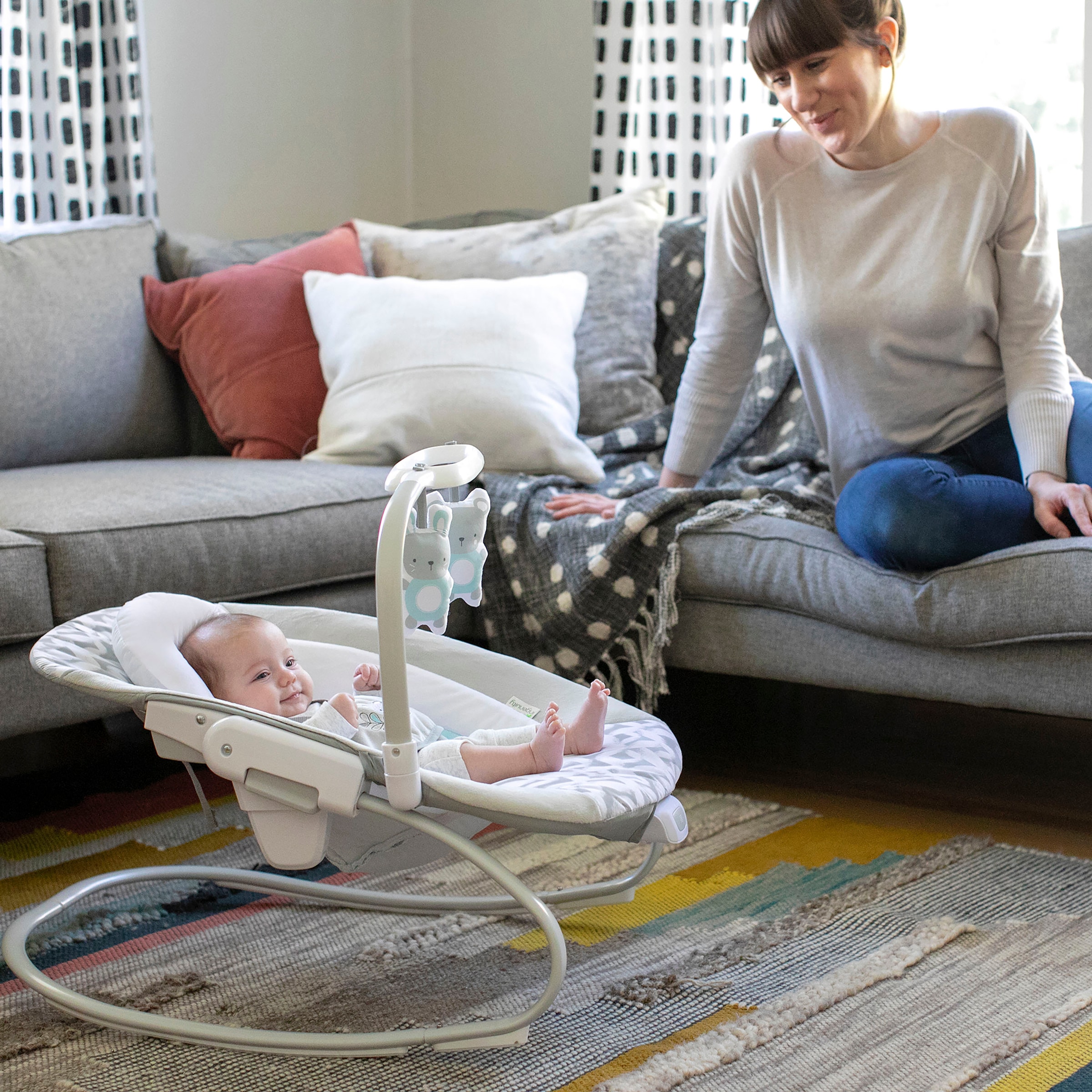 ingenuity Babywippe »SimpleComfort Compact Soothing Swing & Rocker - Raylan«, mit Sound-Effekt