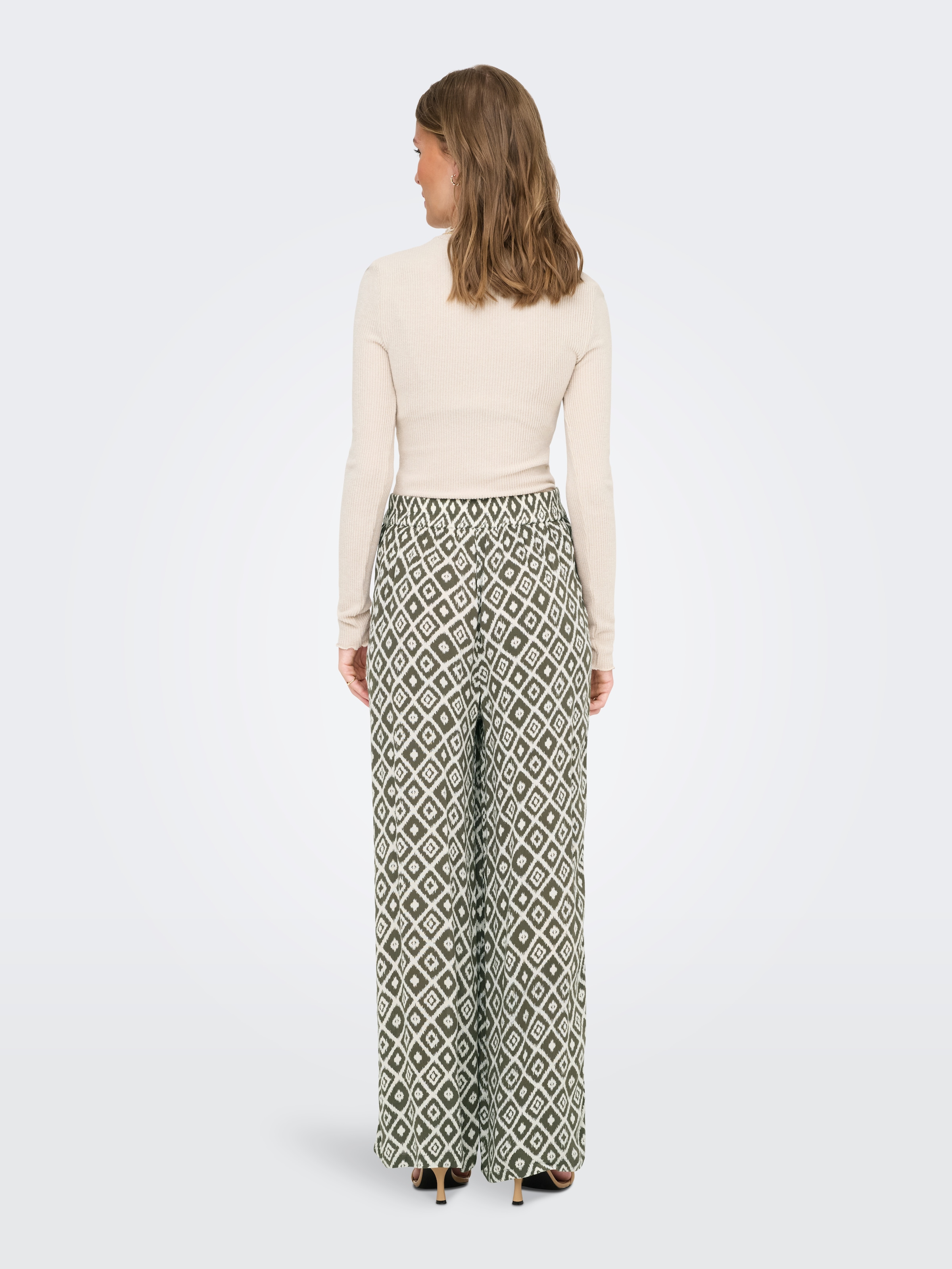 ONLY Schlupfhose »ONLPAKJA LIFE AOP BELT PANTS WVN NOOS«
