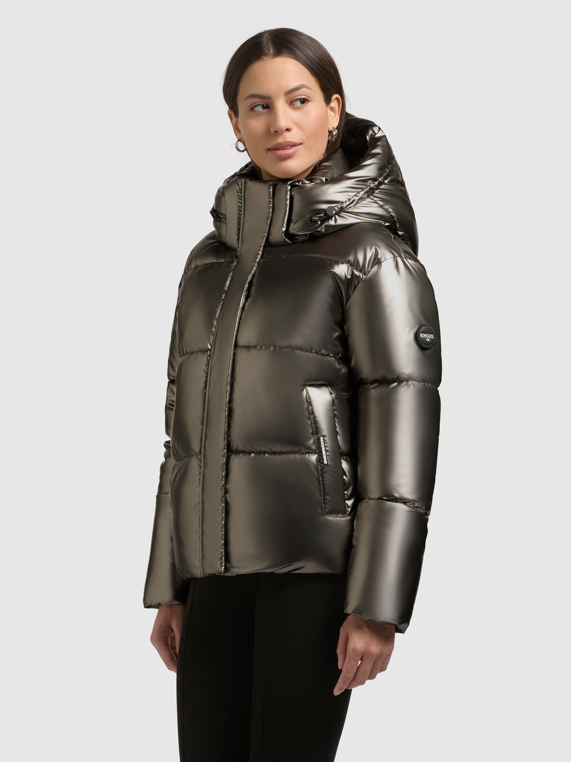 khujo Steppjacke "DEVINA2 SHINY" mit Kapuze abnehmbare Kapuze, Windschutzbl günstig online kaufen
