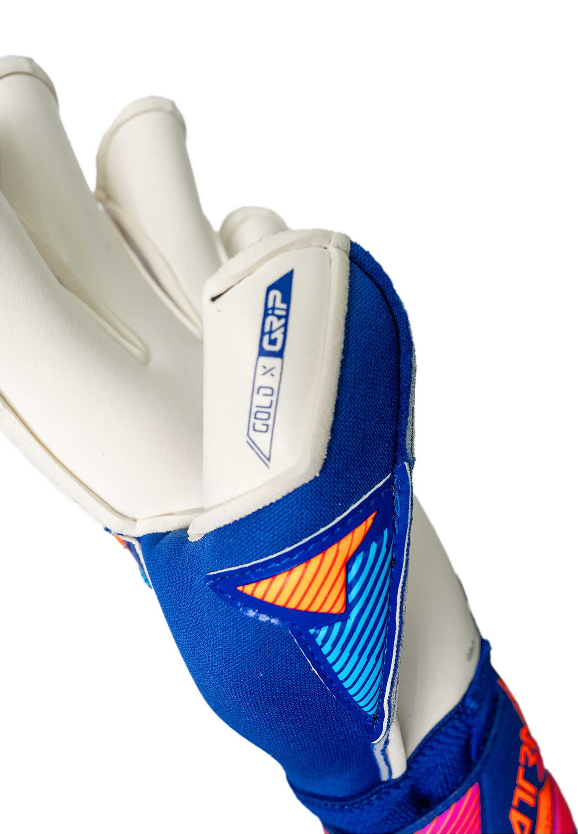 Reusch Torwarthandschuhe »Attrakt Gold X Evolution« mit atmungsaktiven Mesh-Einsätzen