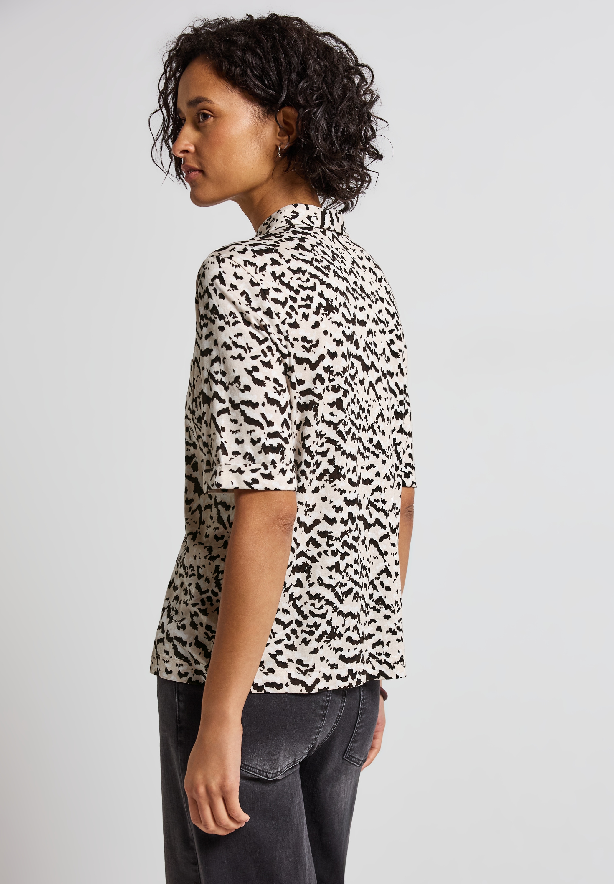 STREET ONE Blusenshirt, mit grafischem Muster