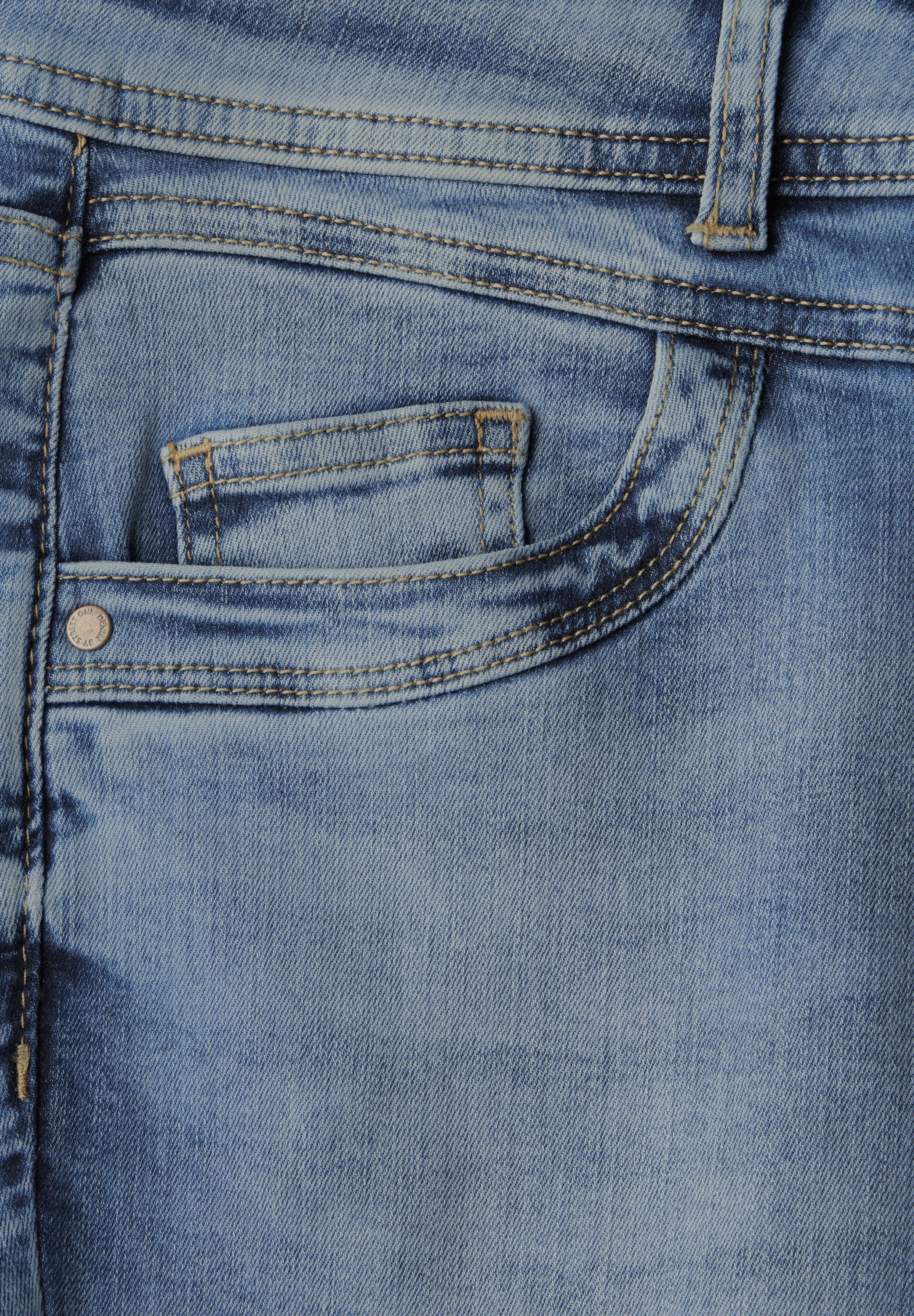 STREET ONE Comfort-fit-Jeans, 5-Pocket-Style
