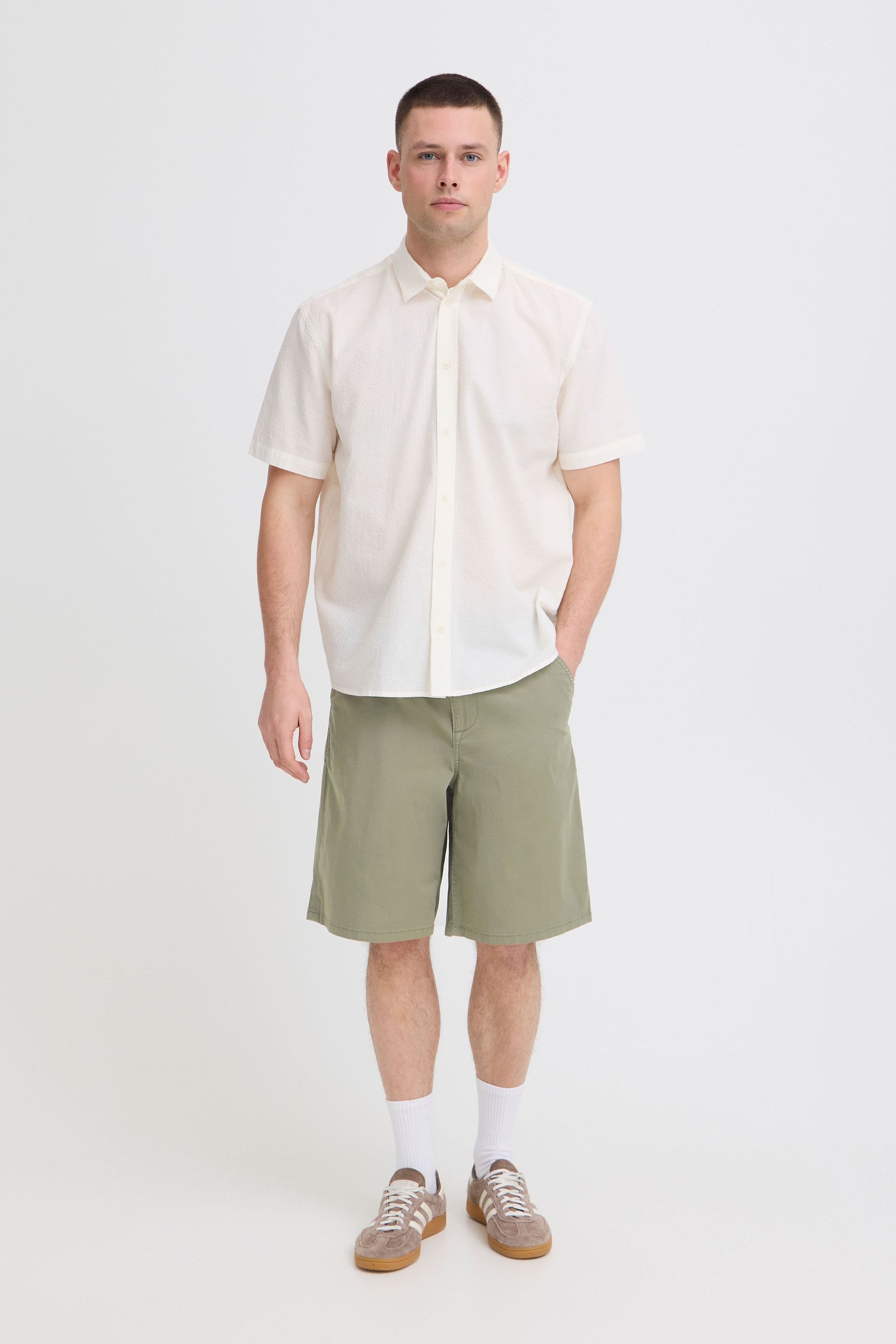 Thumbnail - Blend Bermudas "BHMatz Loose Fit" Lässige Bermuda-Shorts mit weitem Bein