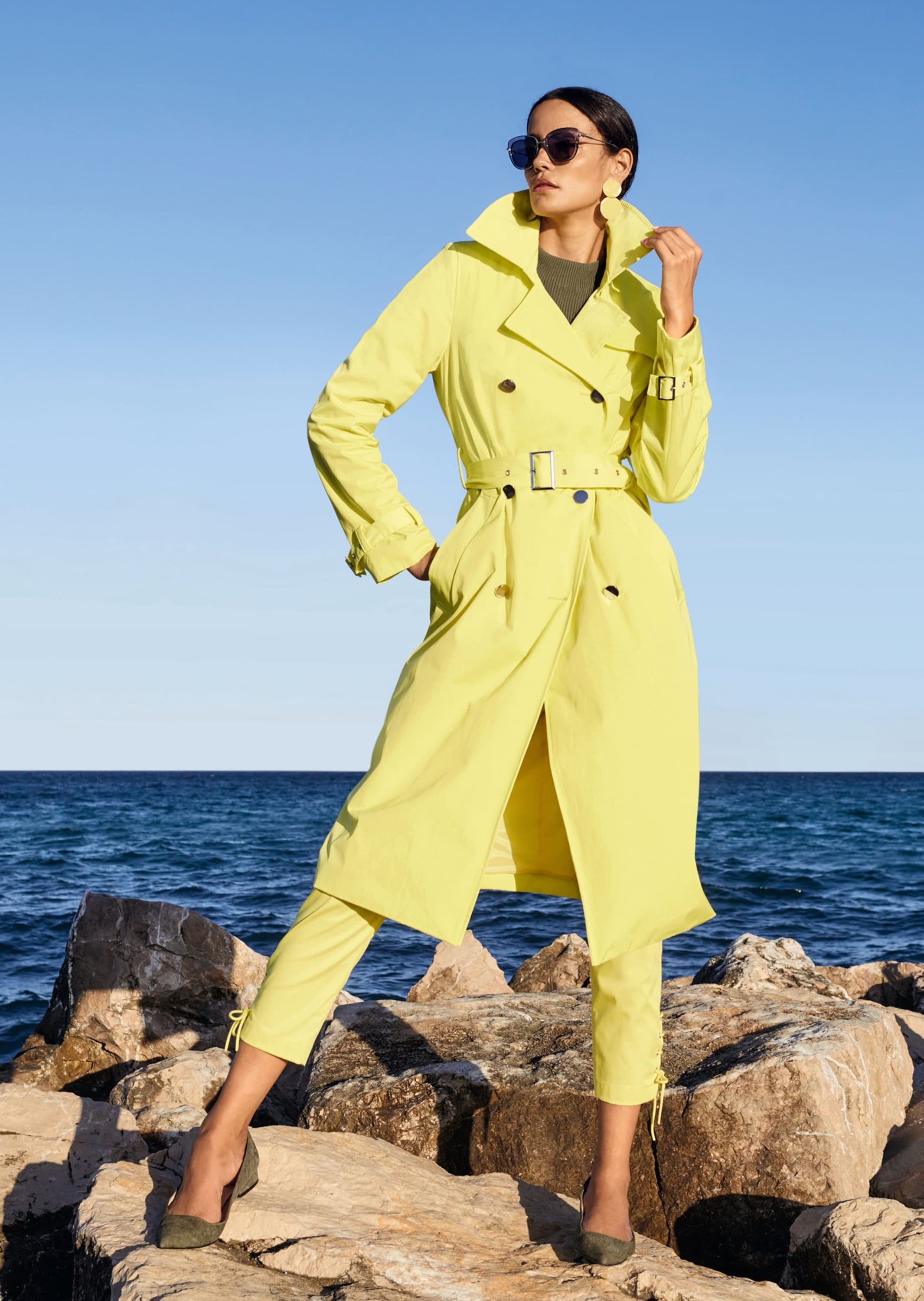 MADELEINE Stoffhose »Hose Sommerhose mit Schnürung am Bein«