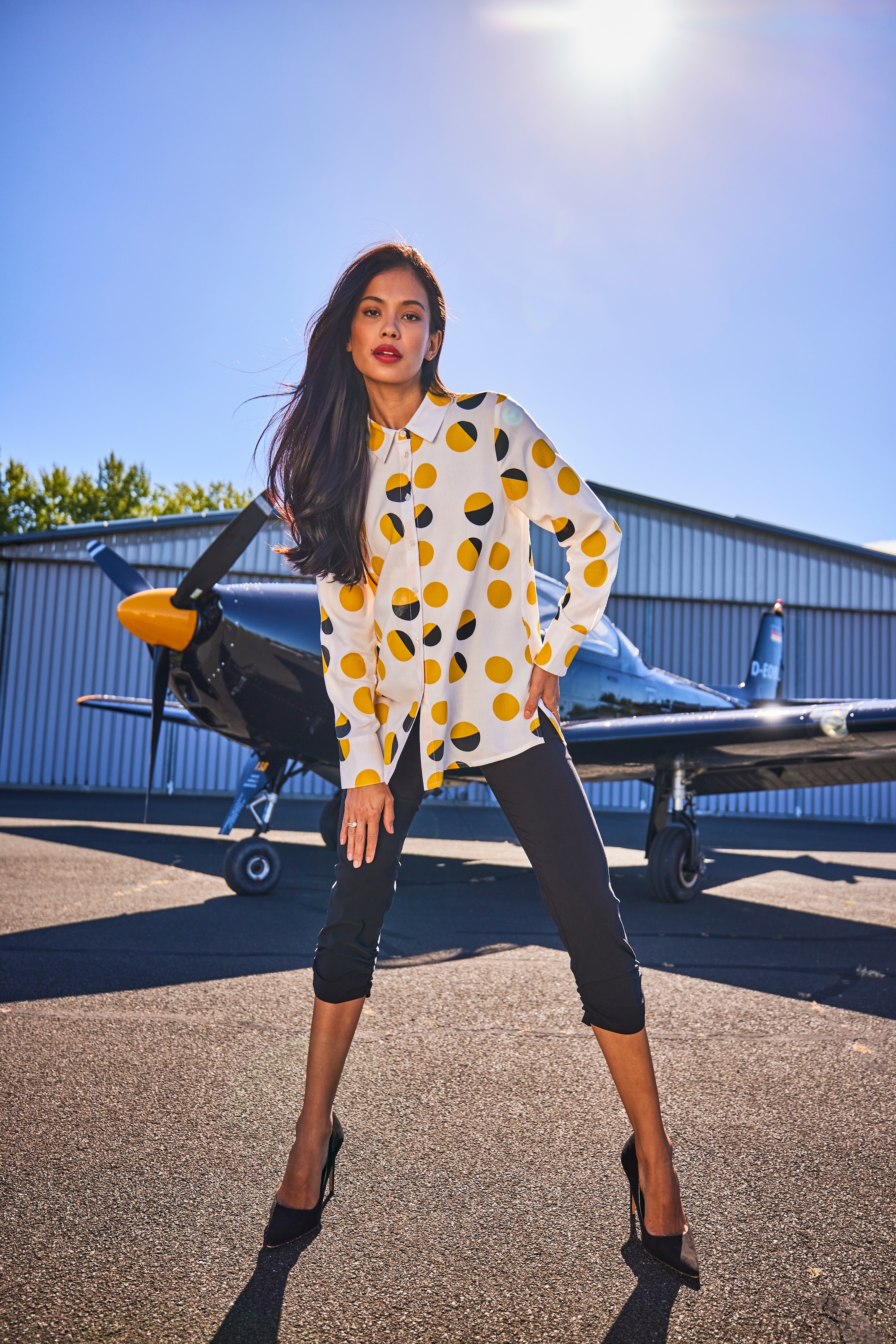 Aniston SELECTED Hemdbluse im trendigen und farbharmonischen Kreisverlauf - NEUE KOLLEKTION