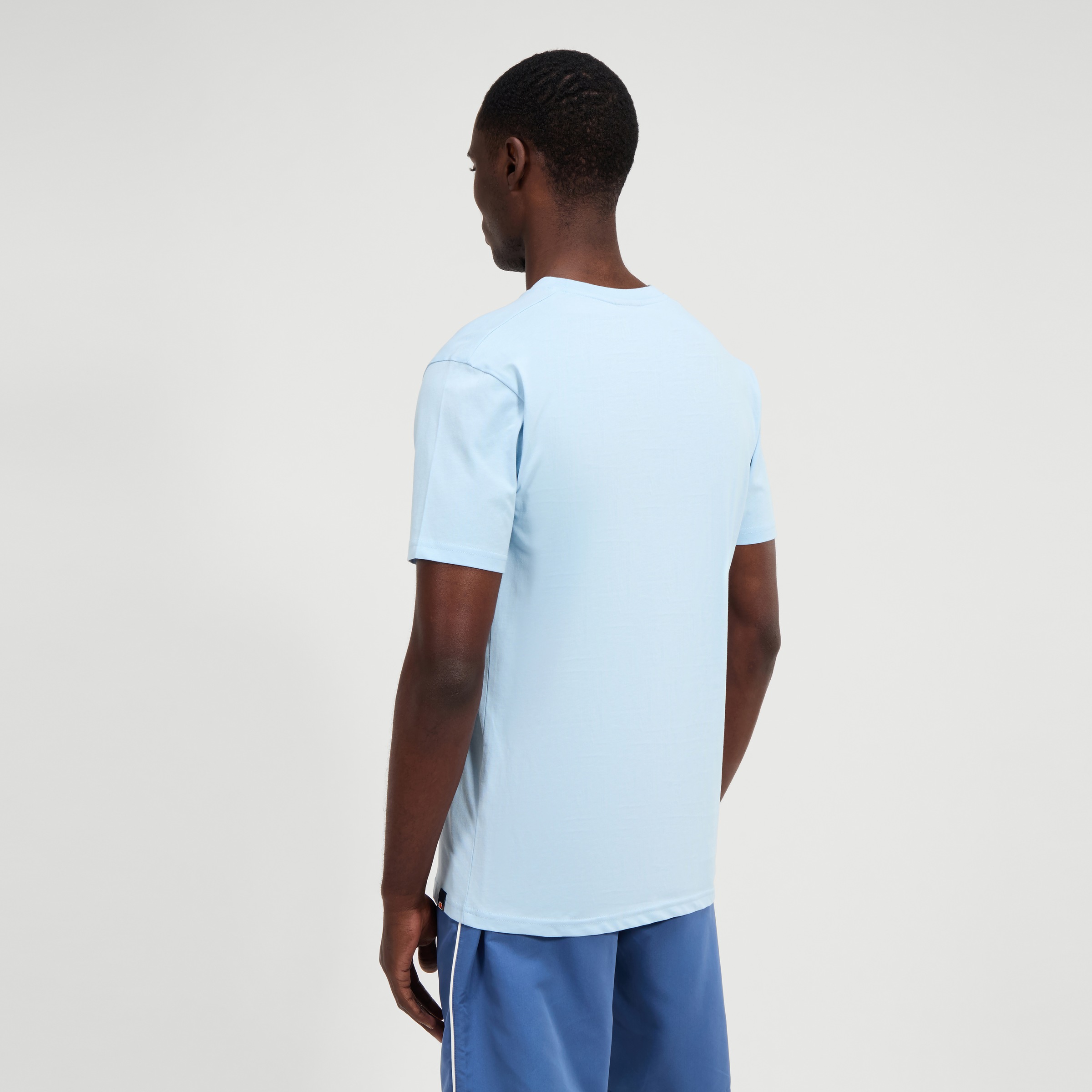 Thumbnail - Ellesse T-Shirt "OFFREDIAN TEE" für sportliche Aktivitäten, sportlicher Stil, aus Baumwolle