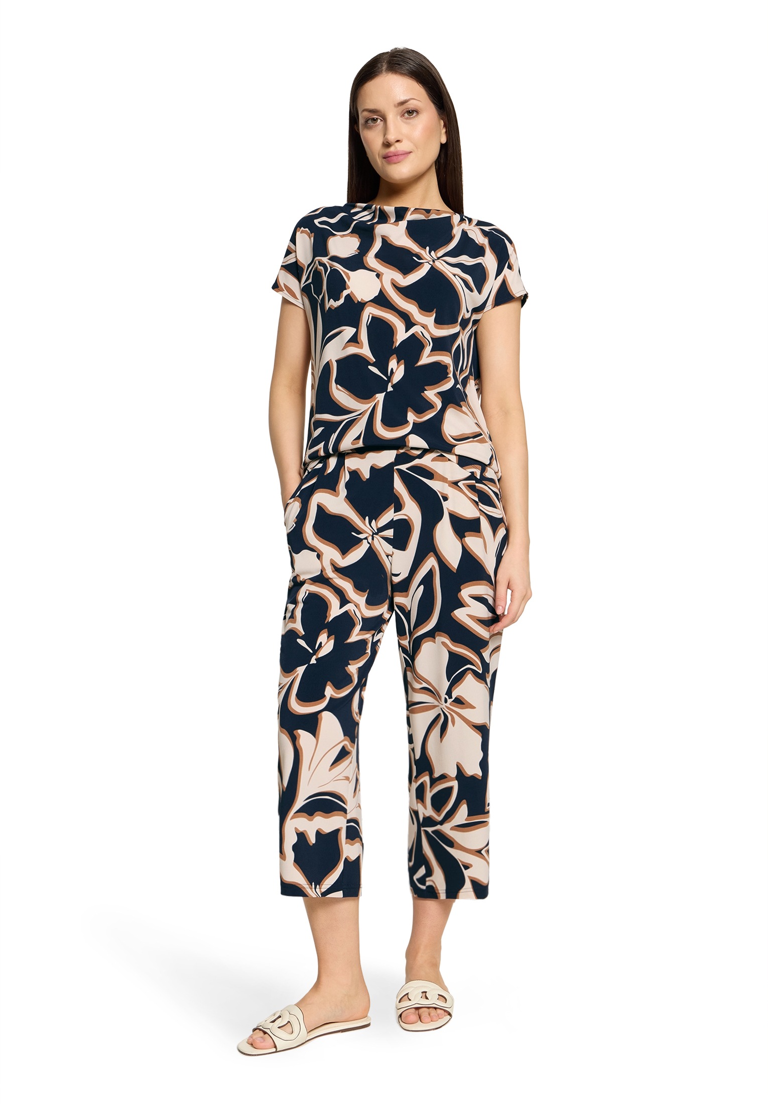 Betty Barclay Kurzarmshirt »Damen mit Wasserfallausschnitt« 1
