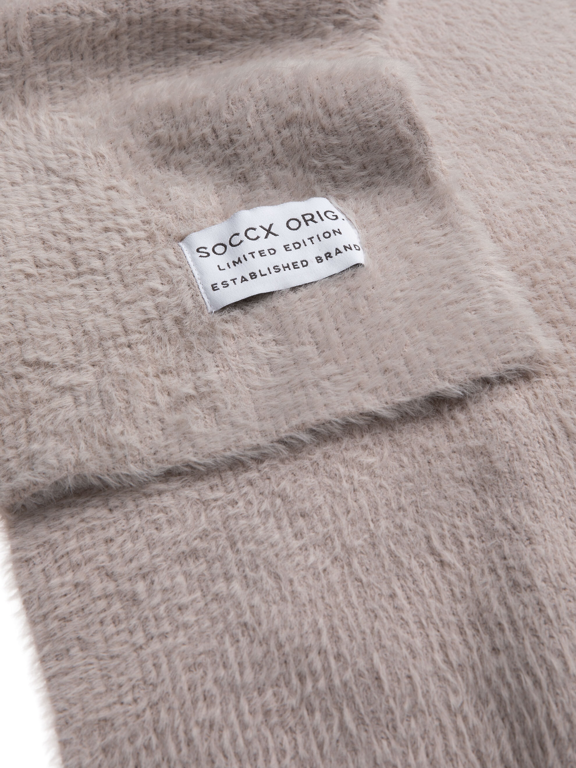 SOCCX Strickschal
