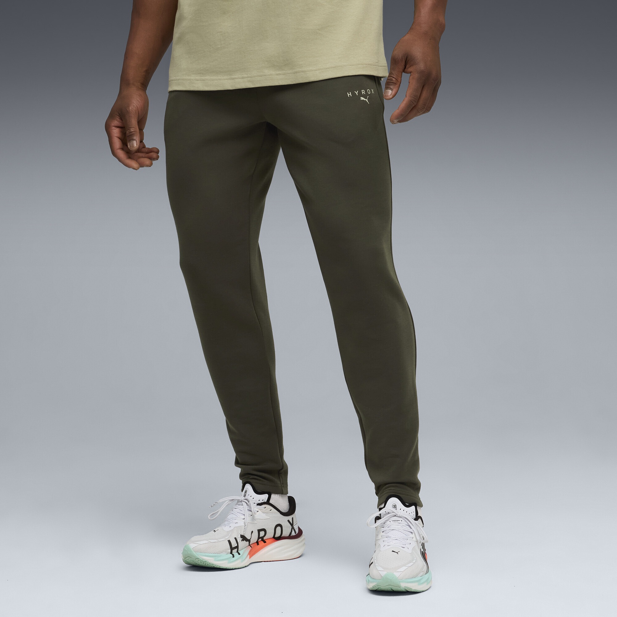 PUMA Trainingshose »PUMA x HYROX CLOUDSPUN Elevated Hose Herren«