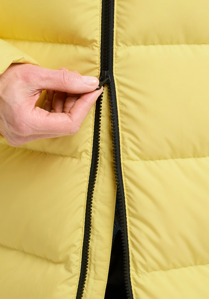 Jack Wolfskin Daunenmantel »FROZEN PALACE COAT W RDS«