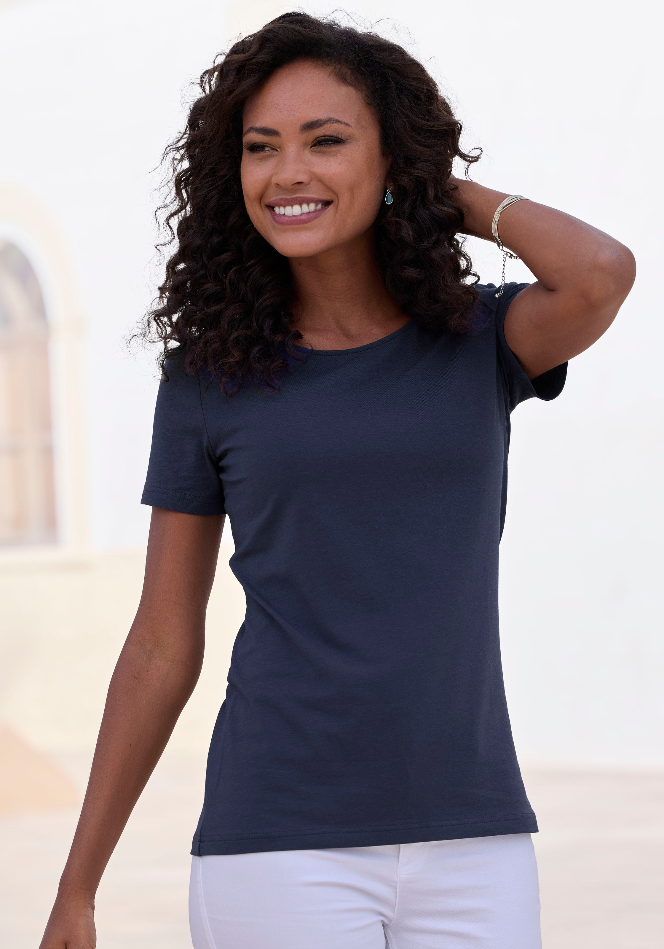 LASCANA T-Shirt "mit Rundhals-Ausschnitt", aus elastischer Baumwoll-Modal-Q günstig online kaufen