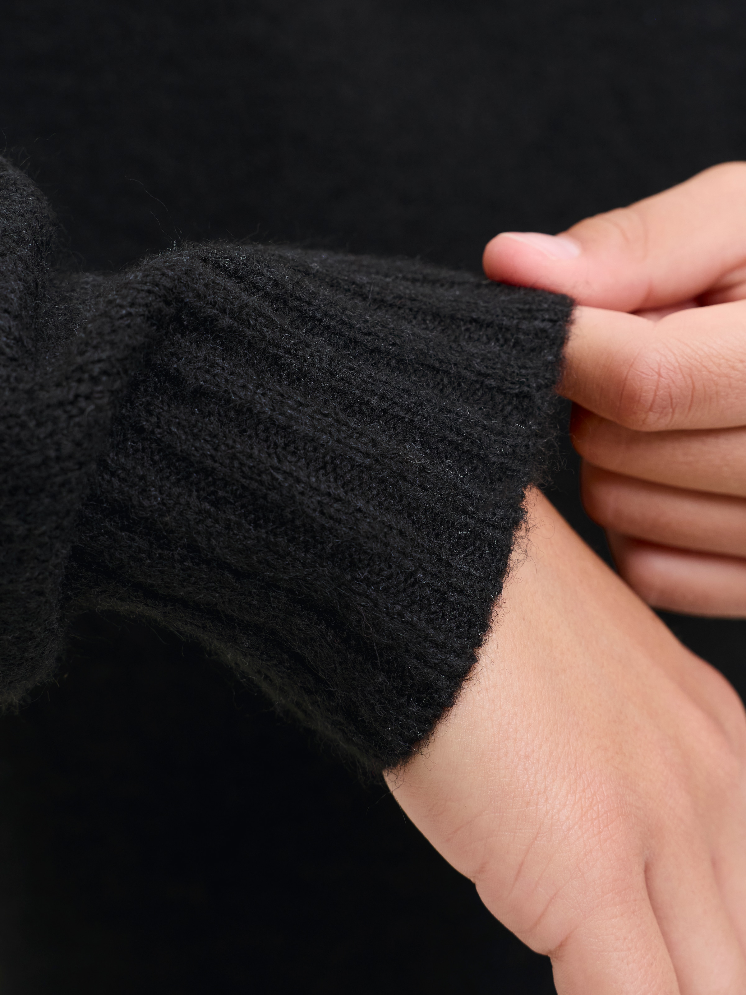 Jack & Jones Junior Rundhalspullover »JJESOHO OLLIE KNIT CREW NECK SN JNR« Materialmix, relaxed fit