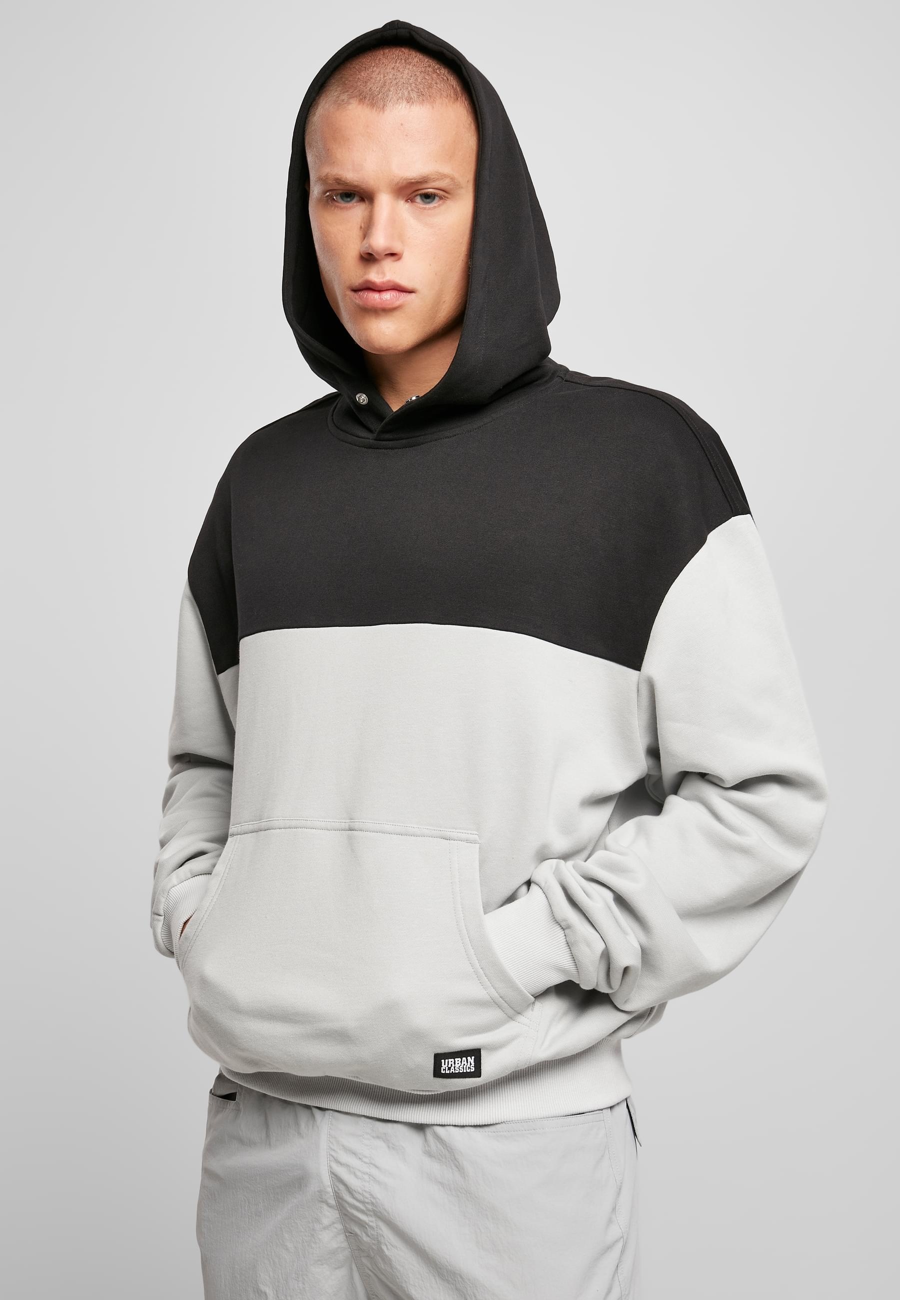 URBAN CLASSICS Sweatshirt »Urban Classics Herren Upper Block Hoody«, (1 tlg.)