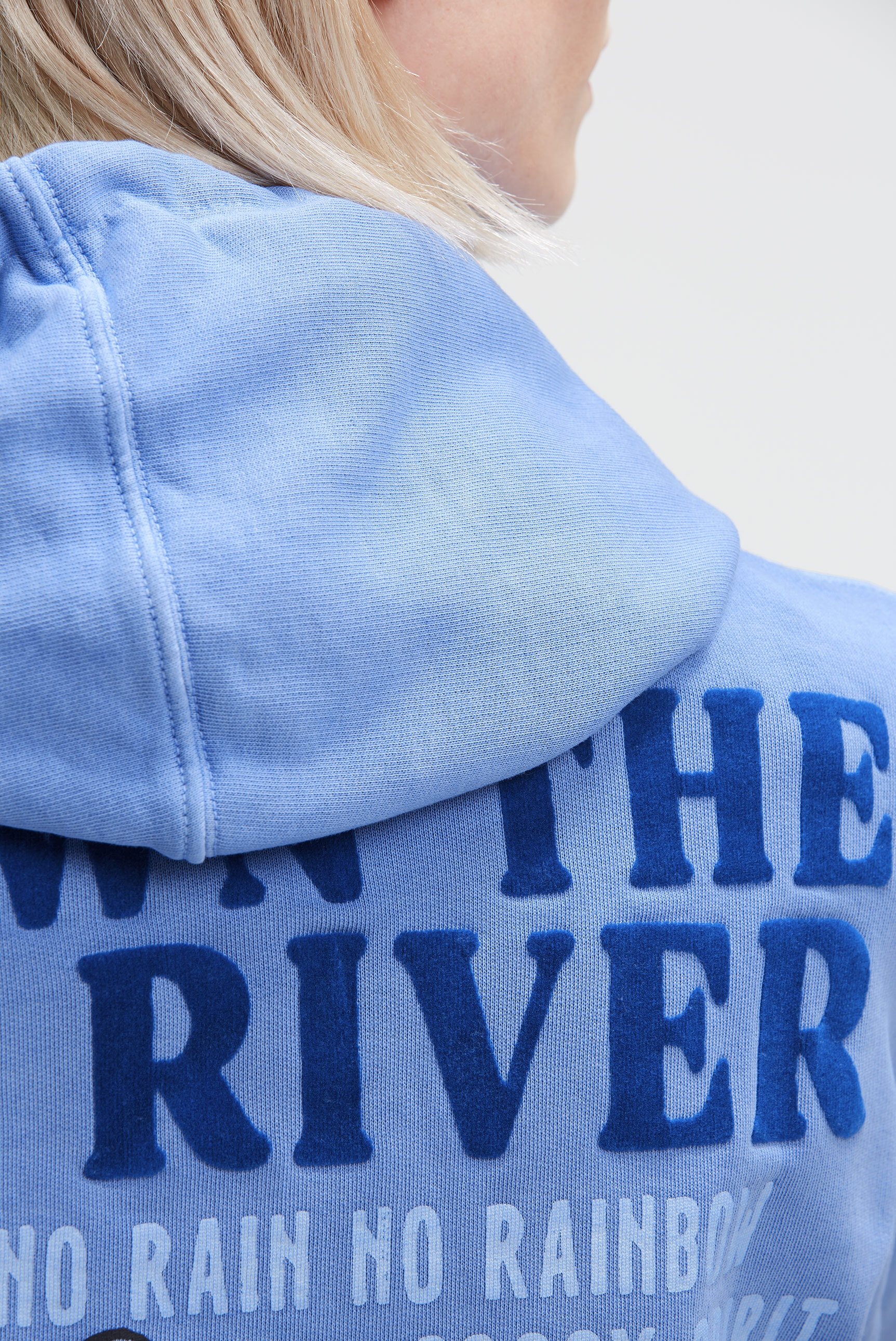 SOCCX Kapuzensweatshirt , mit Rückenprint
