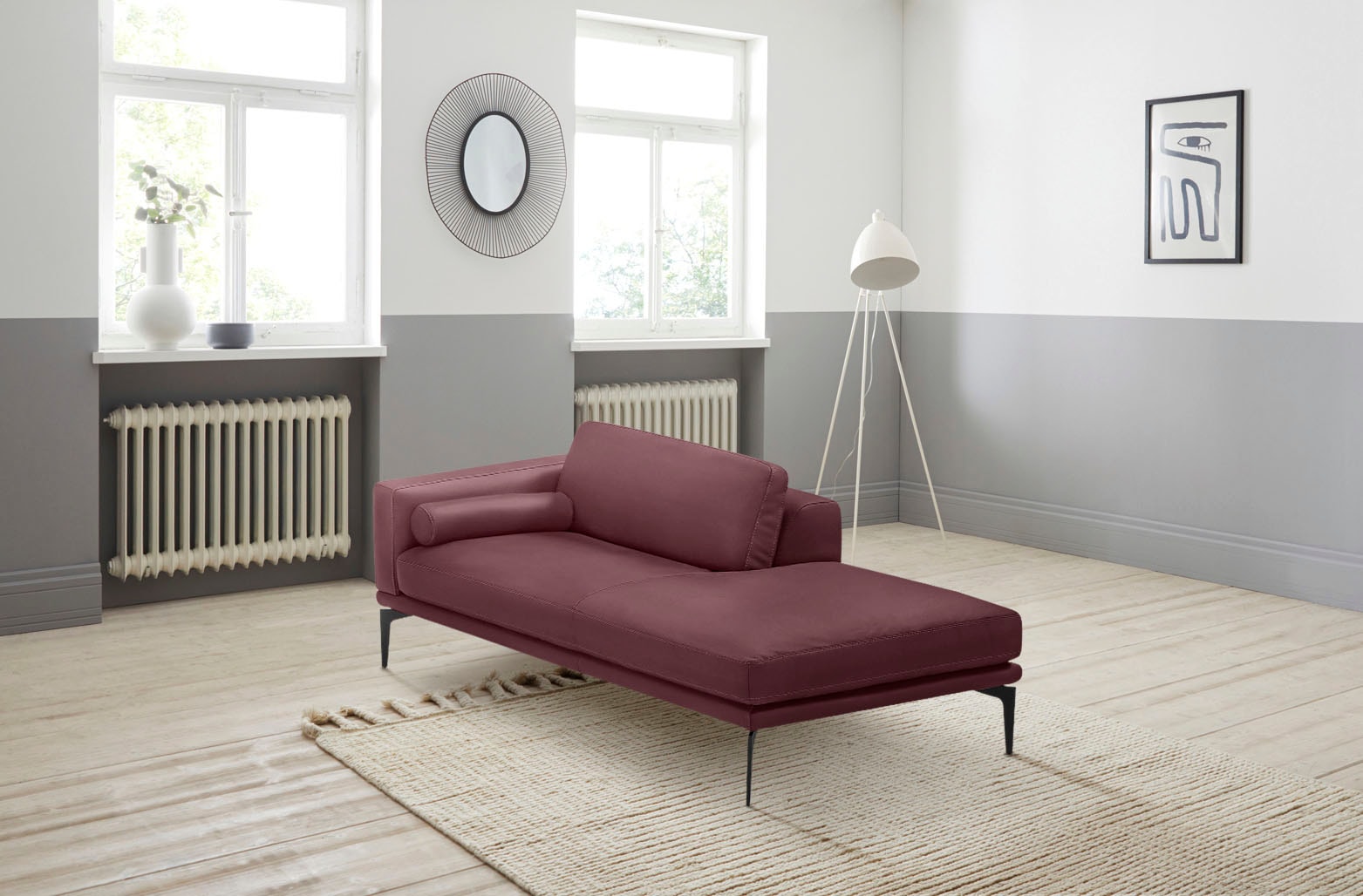 Egoitaliano Ottomane "Masu, Design trifft super Sitzkomfort, mit toller Detailverarbeitung" Rückenkissen und Armteilrolle für mehr Komfort, mit Metallfüßen