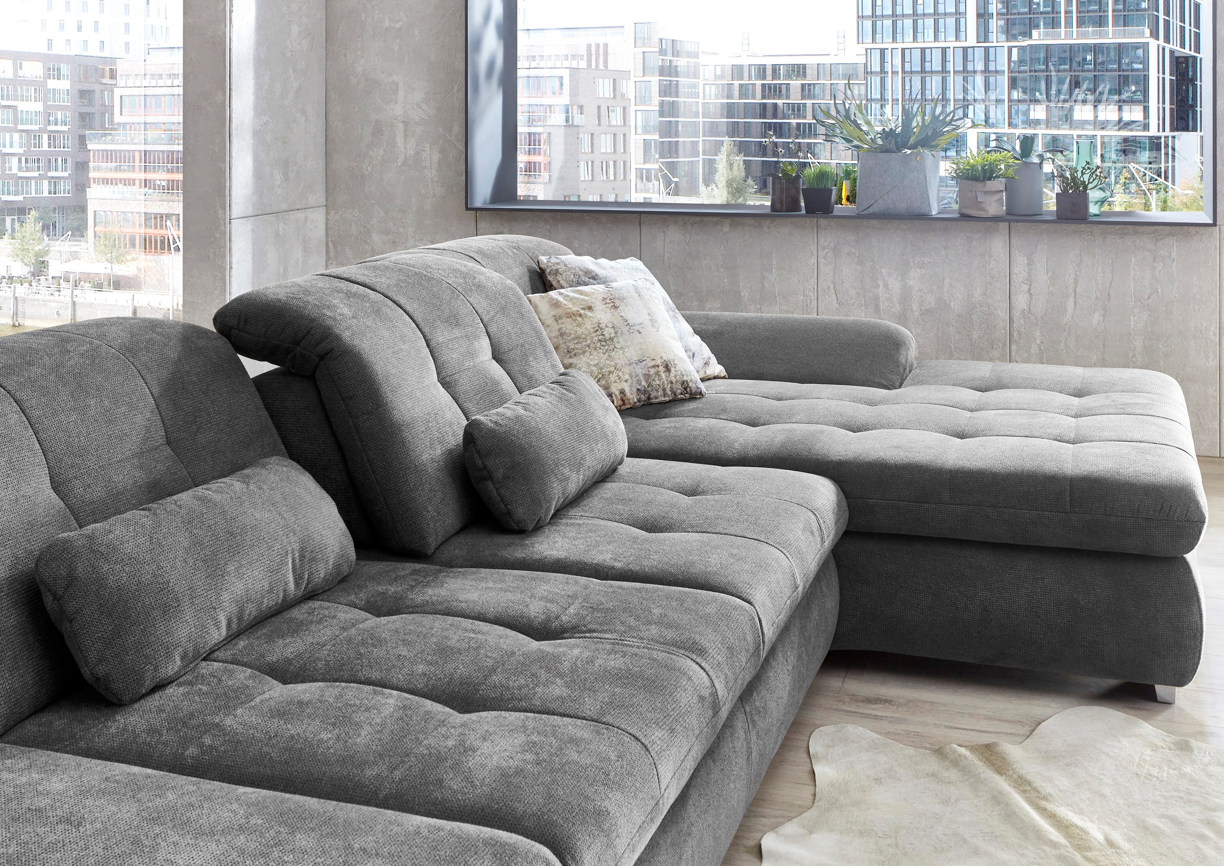 Die PlanBar Ecksofa »MP-IN17004 L-Form, Breite 331 cm, wahlweise mit Funtkionen« Kaltschaum-Polsterung, inkl. Sitztiefenverstellung