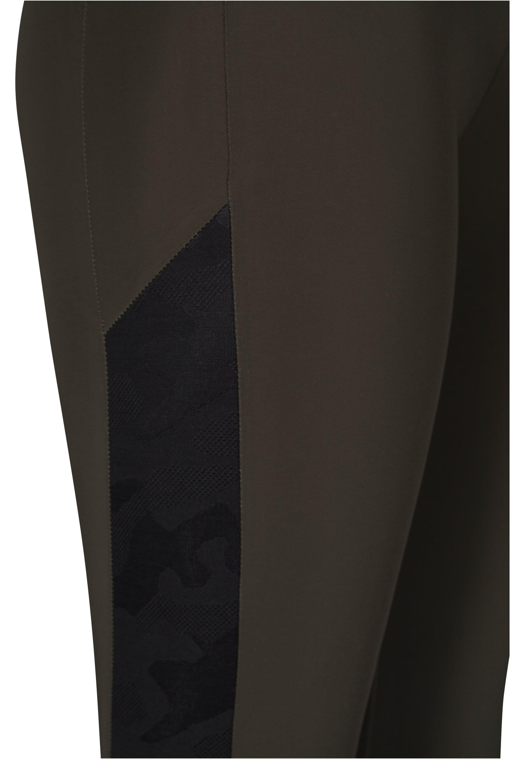 URBAN CLASSICS Leggings »Urban Classics Damen Ladies Jacquard Camo Striped Leggings«, (1 tlg.)
