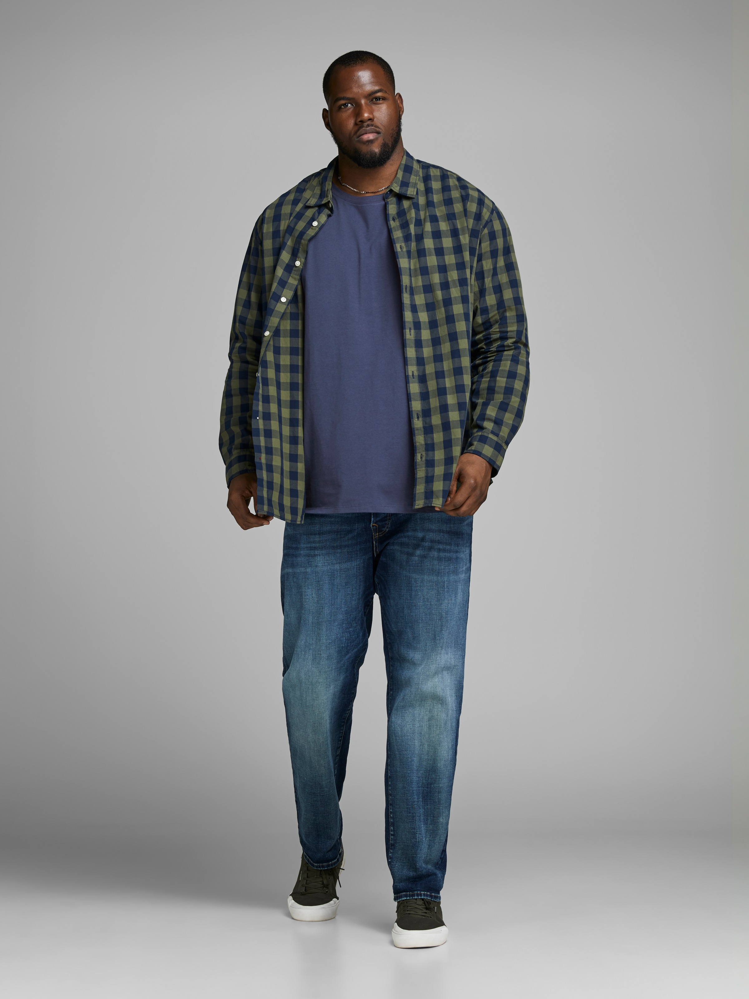 Thumbnail - Jack & Jones PlusSize Rundhalsshirt "JJEORGANIC BASIC TEE SS O-NECK NOOS PLS" mit Rundhalsausschnitt