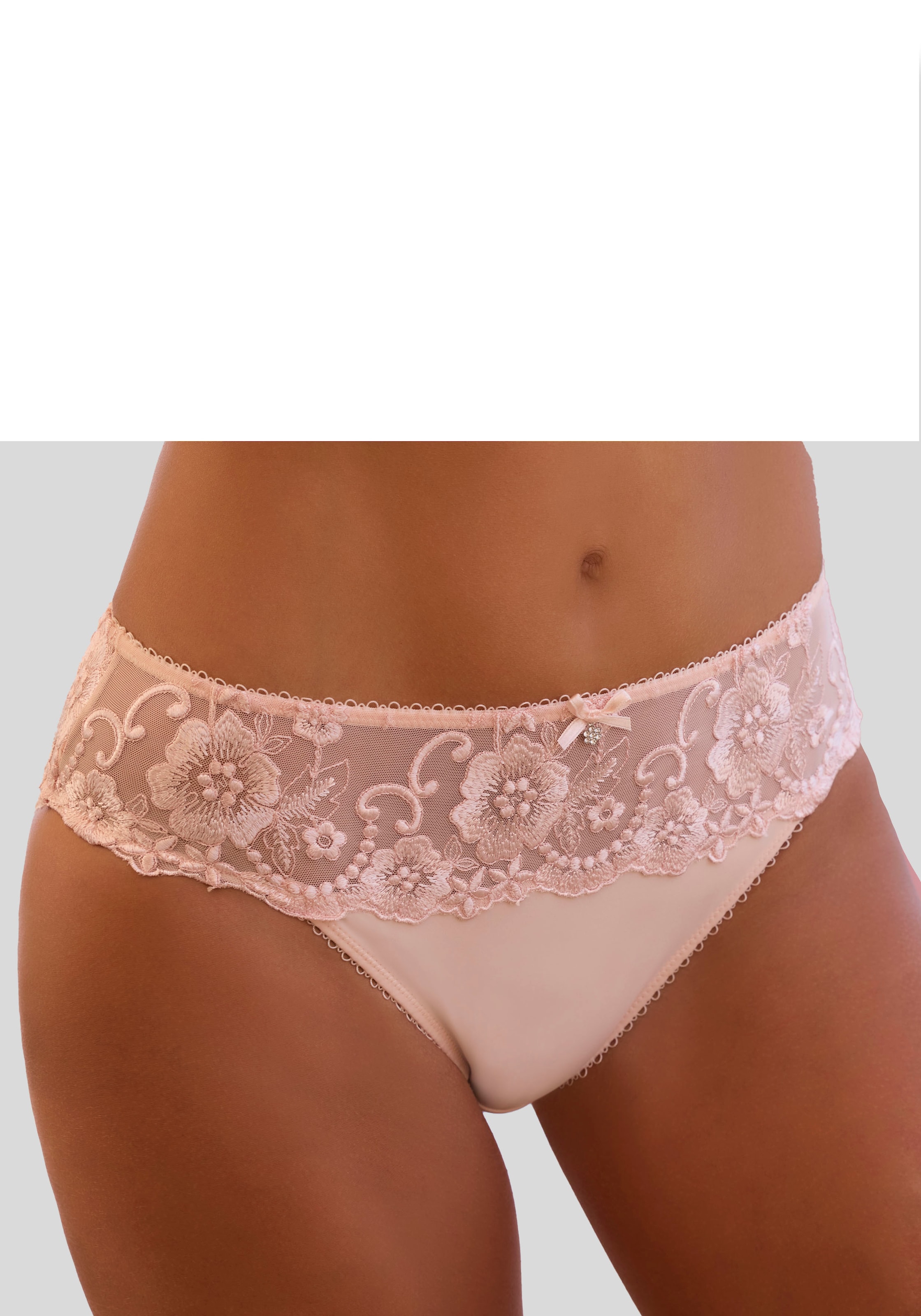 LASCANA Bikinislip "Wanda" mit Stickerei Spitze in floraler Optik, als Dessous-Set kombinierbar