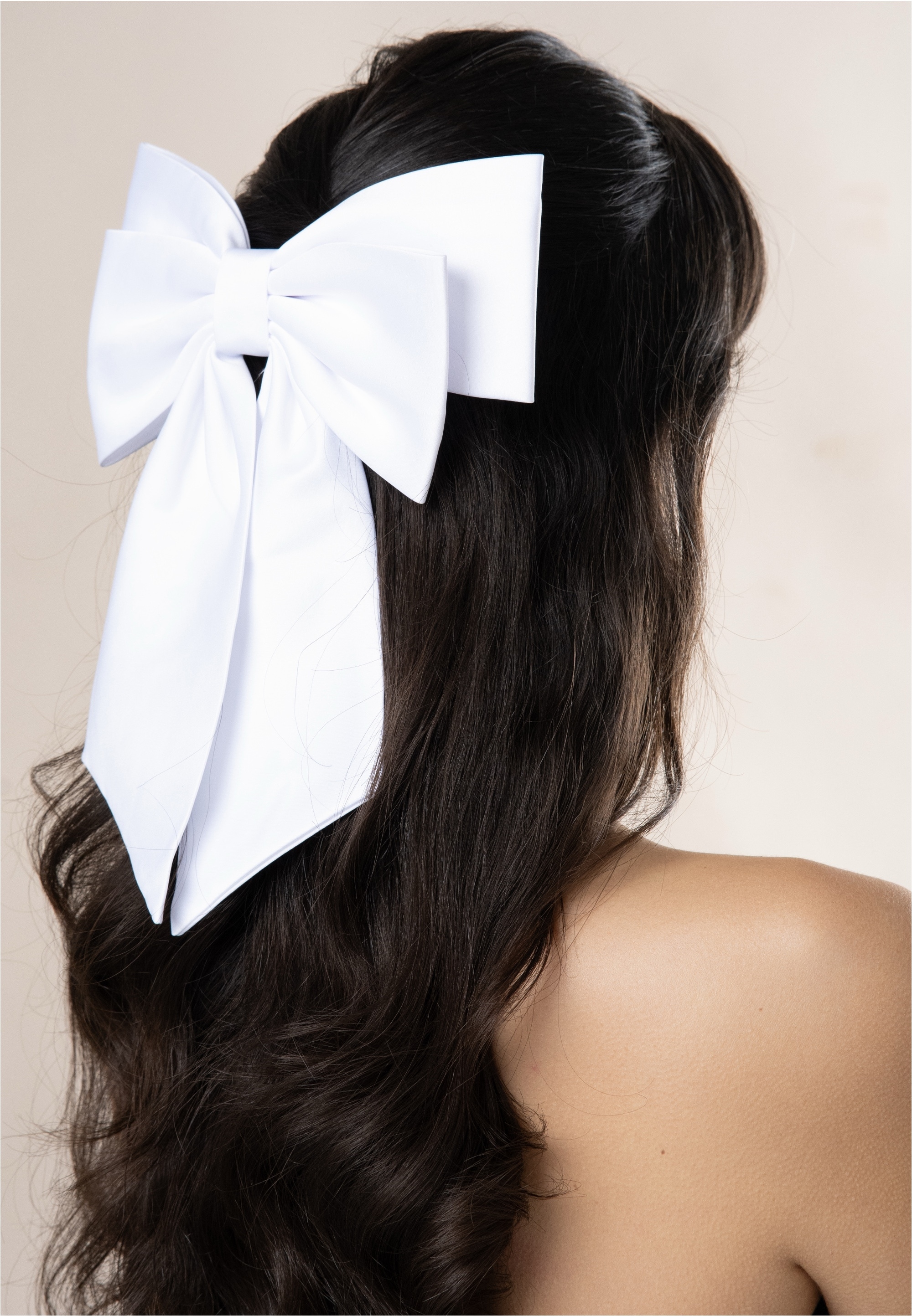 FILIPPA FIRENZE Schmuckset »Big Bow«, mit großer Doppel-Schleife aus weißem Satin