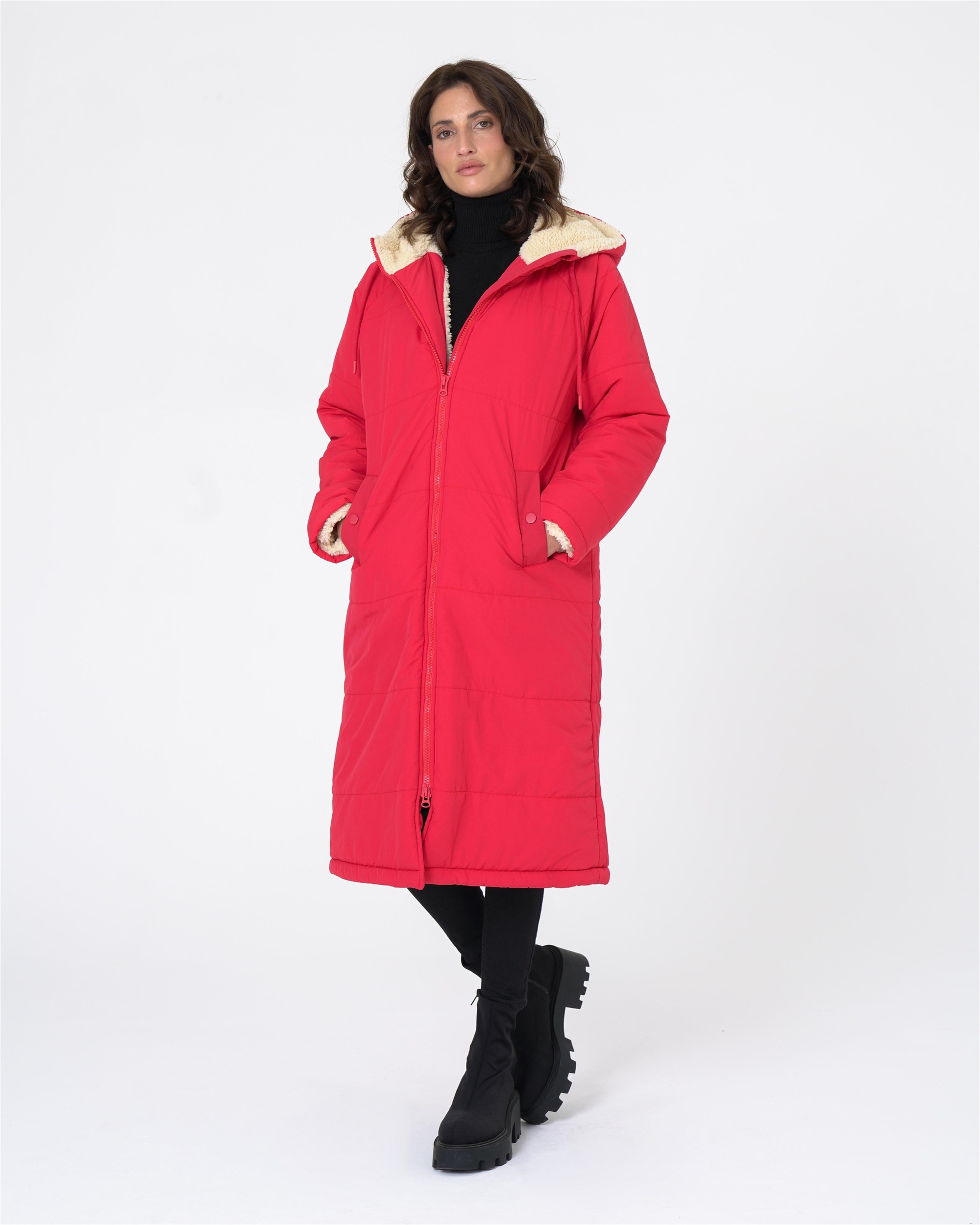 freshlions Wintermantel "Emilia", (1 tlg.), mit großer, verstellbarer Kapuz günstig online kaufen