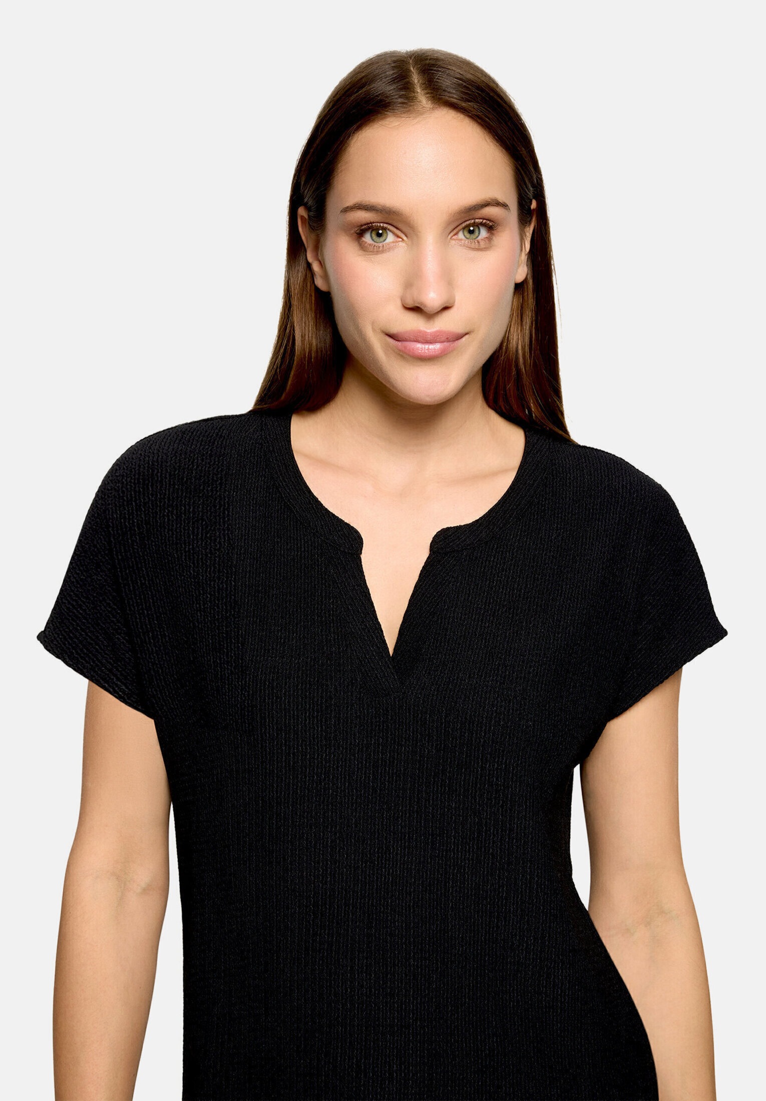 Betty Barclay Kurzarmshirt »Damen mit V-Ausschnitt« 1