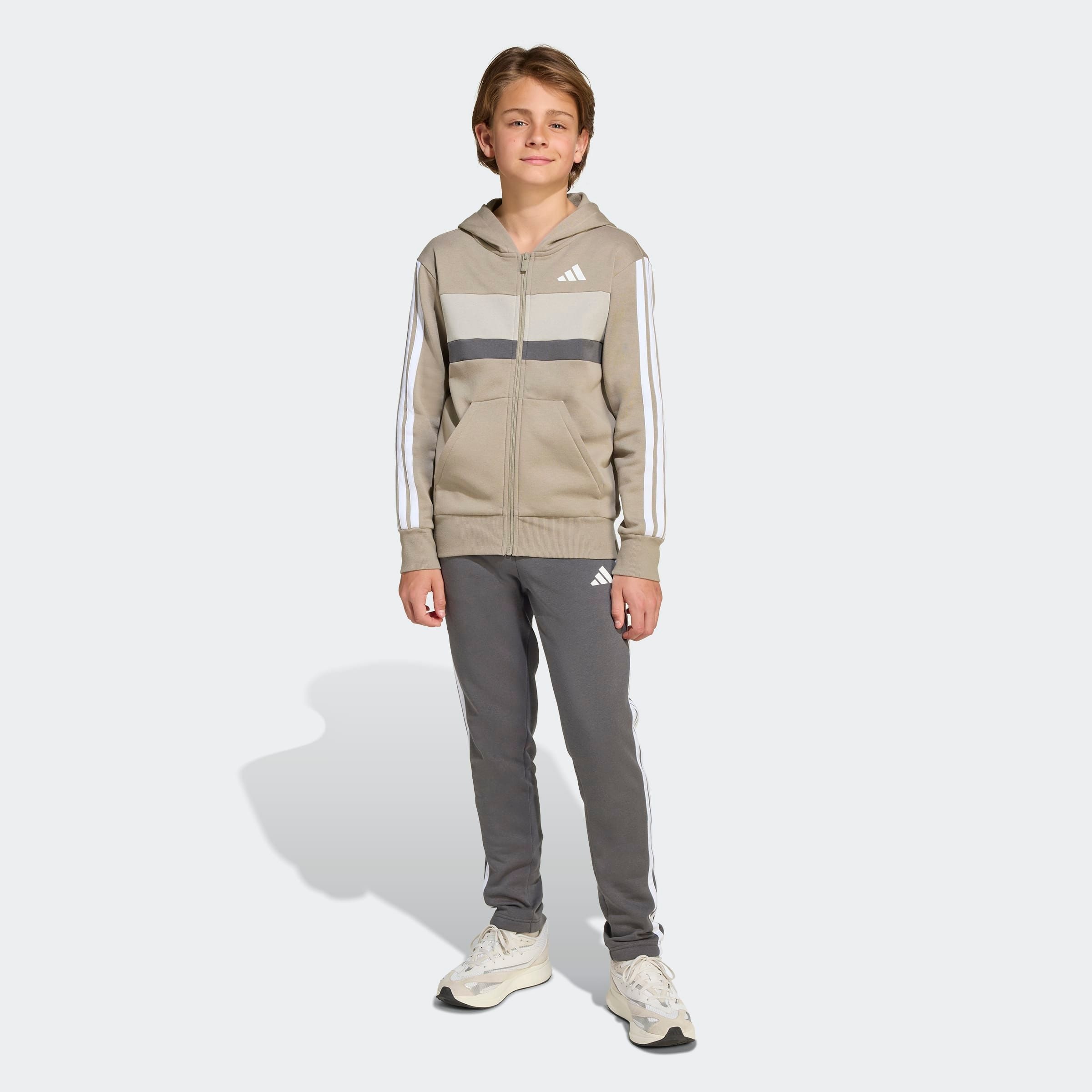 adidas Sportswear Trainingsanzug »SEASONAL ESSENTIALS TIBERIO 3-STREIFEN KIDS« 2 Stk.