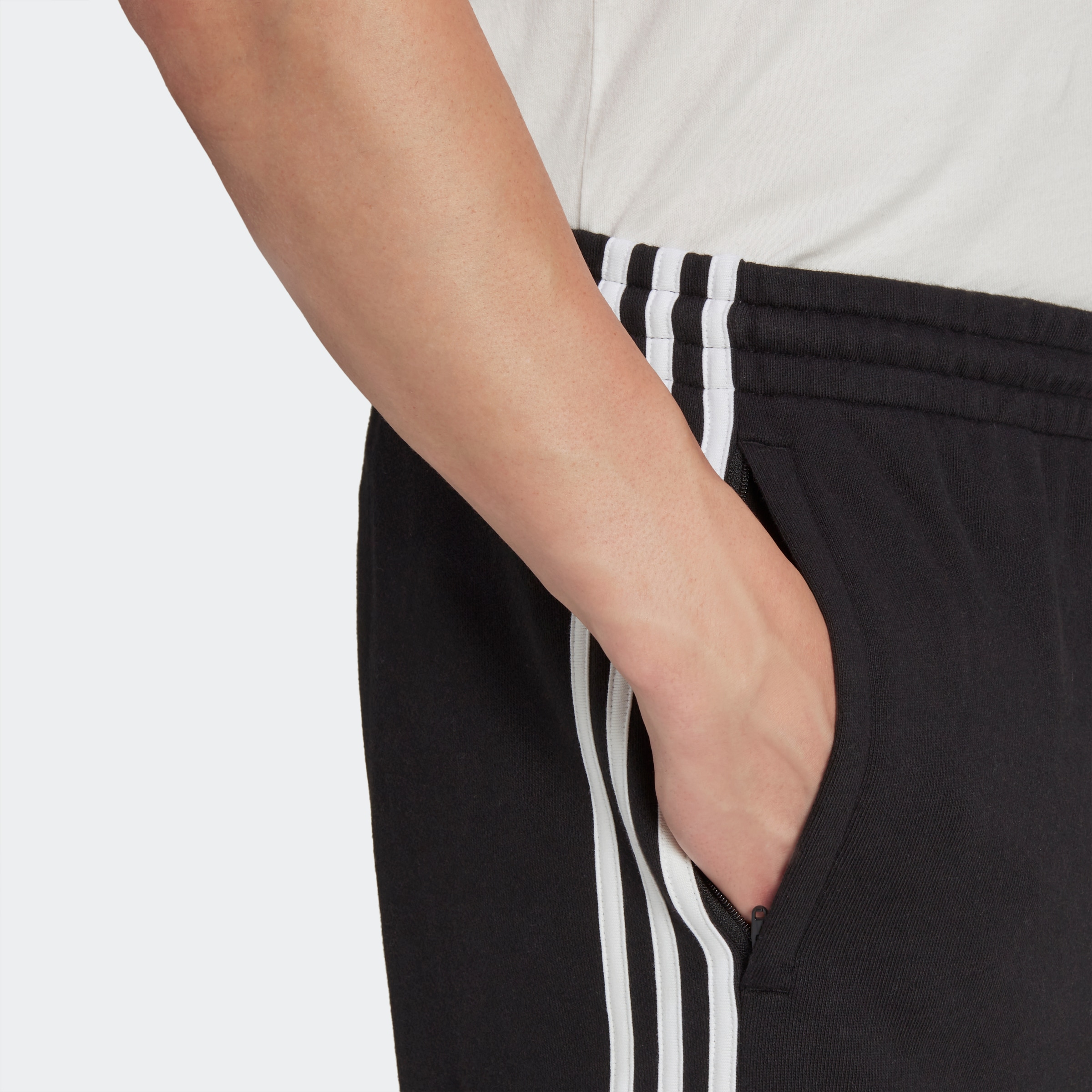 adidas Originals Shorts »ADICOLOR CLASSICS 3STREIFEN CARGOSHORTS«, (1 tlg.)  ▷ für | BAUR | Sportshorts