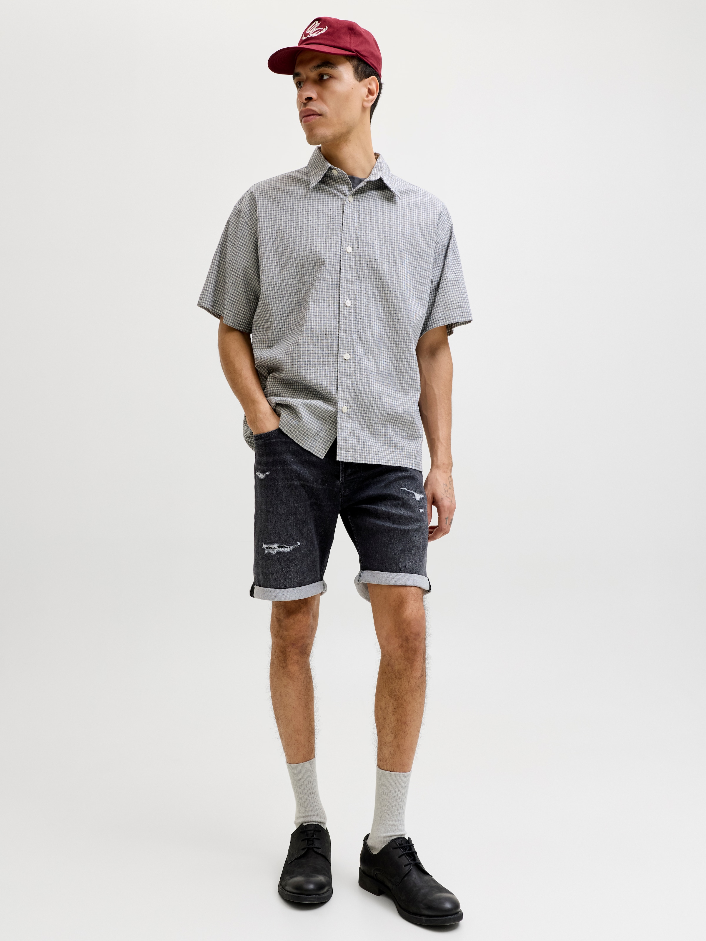 Jack & Jones Shorts »JJIRICK JJICON I.K. SHORTS GE 066 SN«  Baumwollmischung mit Stretch, regular fit, Destroyed Effekte