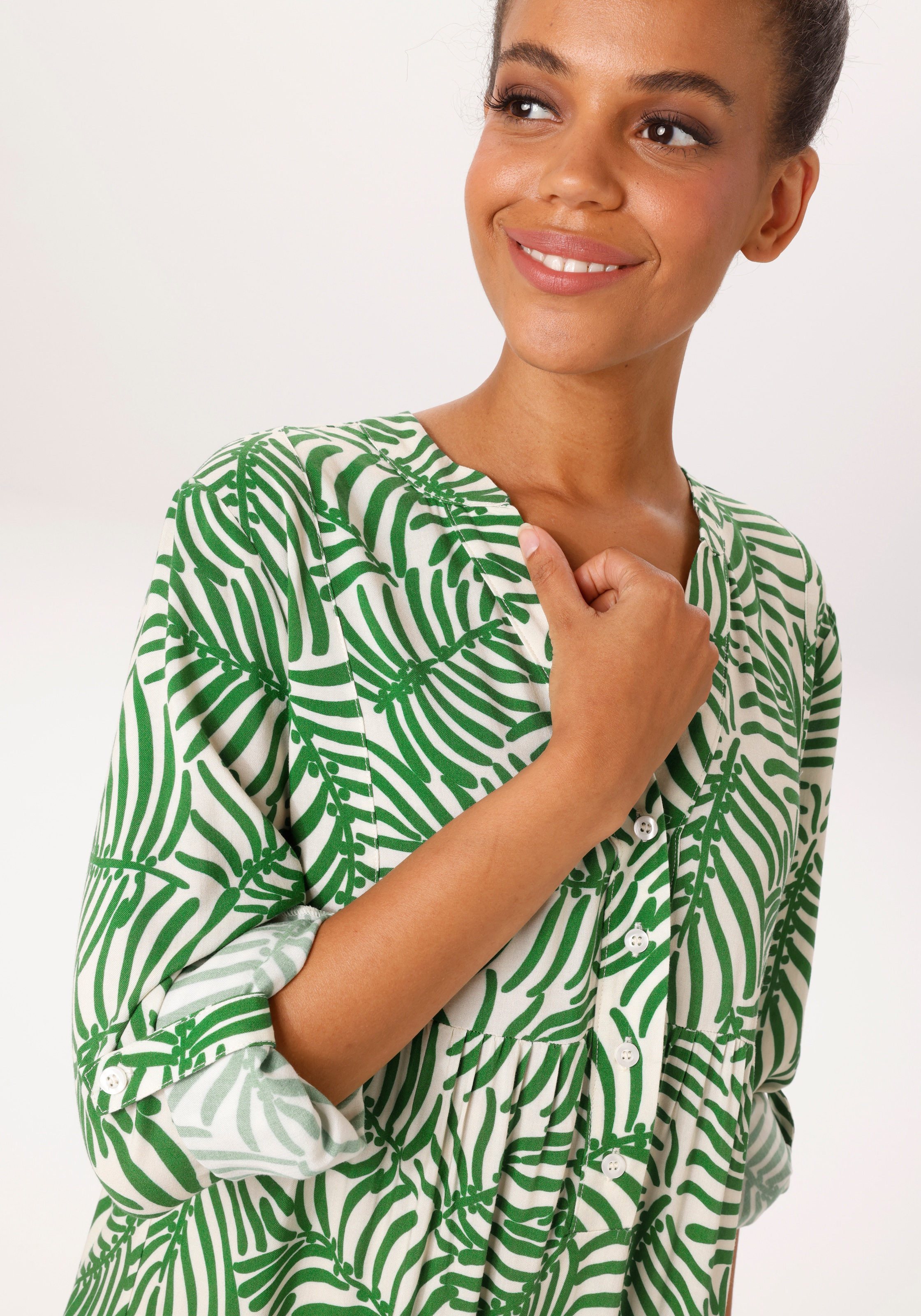 Aniston CASUAL Maxikleid mit großflächigen, grafischen Blättern bedruckt - NEUE KOLLEKTION